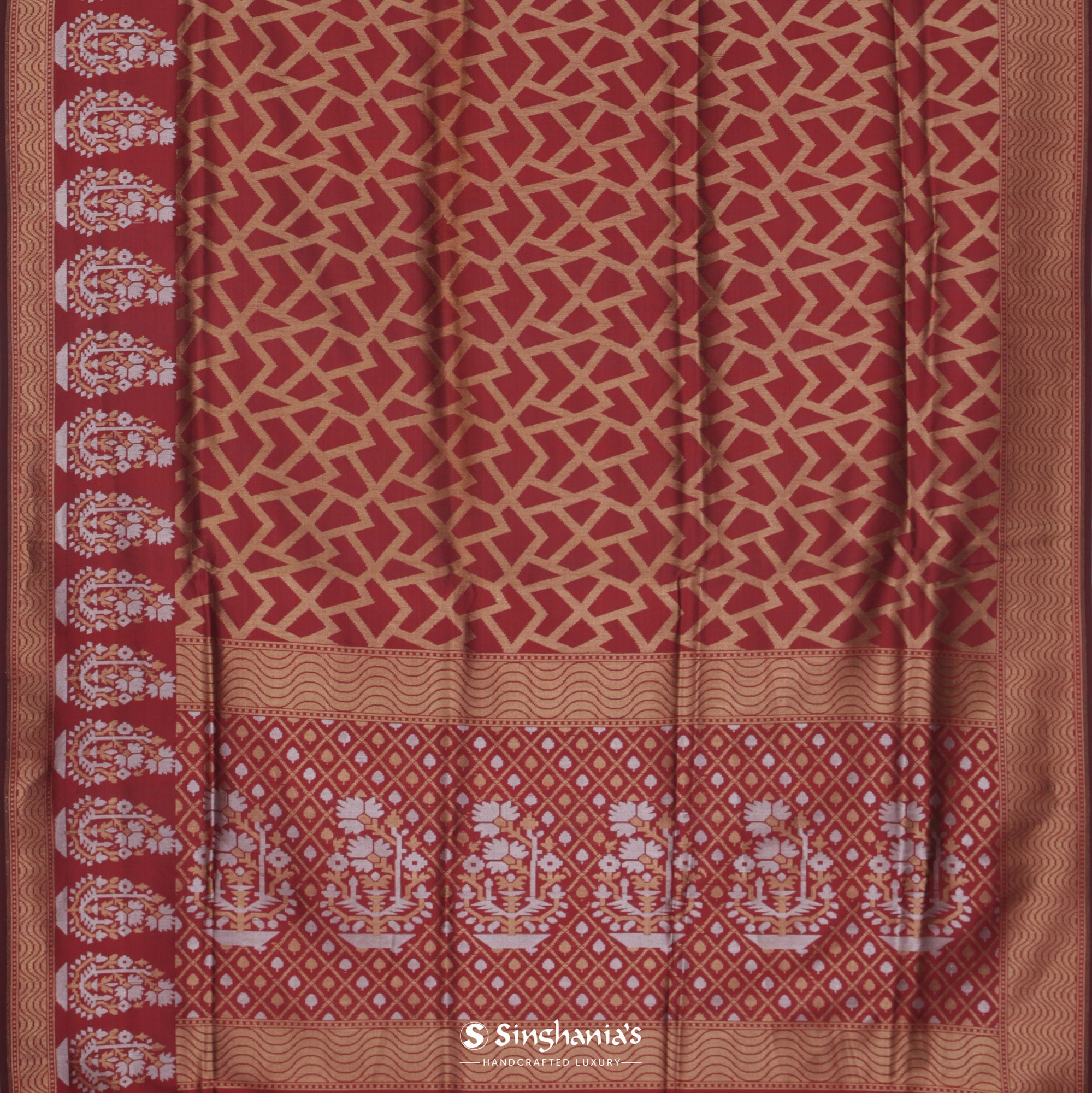 Prismatic Red Silk Saree With Banarasi Weaving
