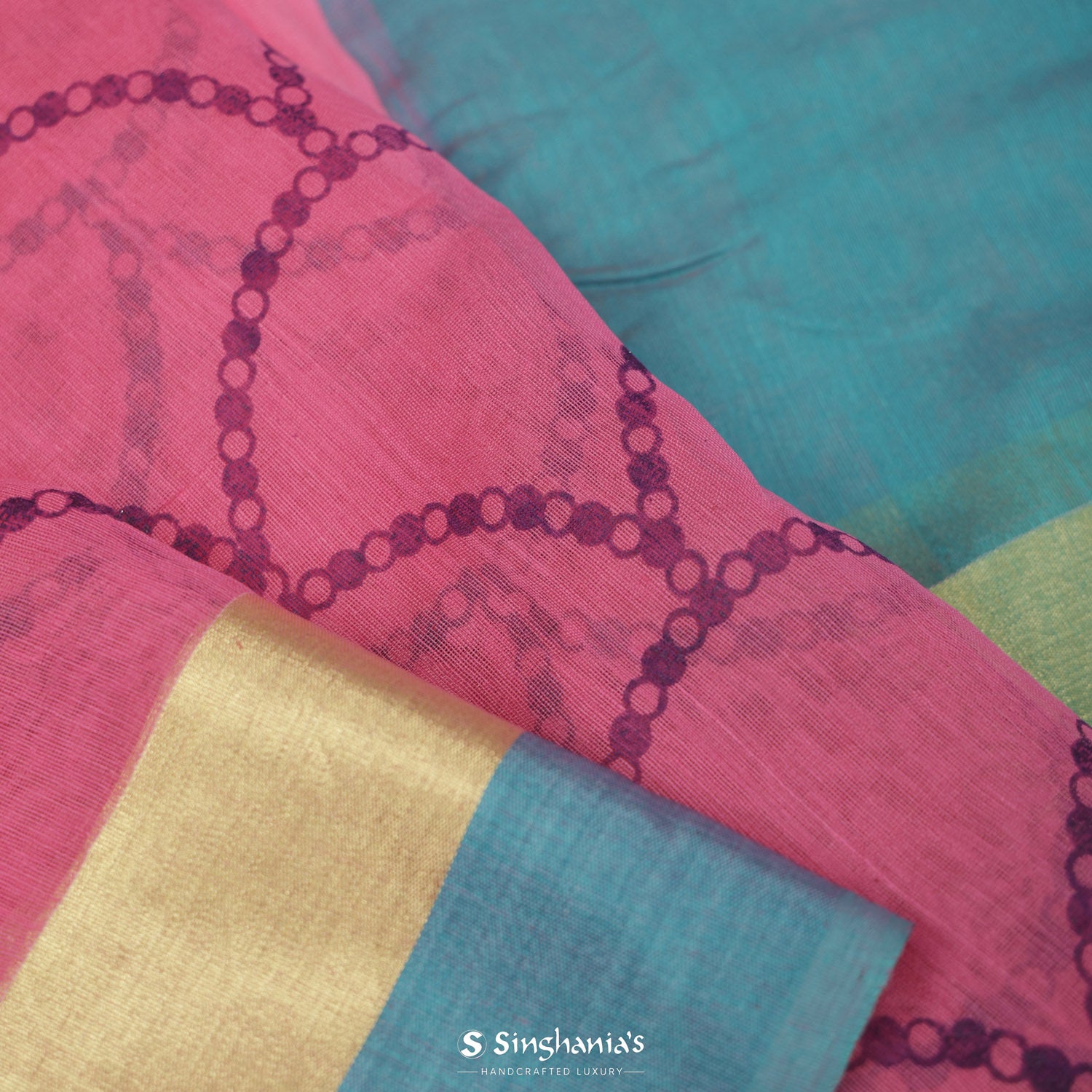 Blush Pink Cotton Saree In Printed Grid Pattern