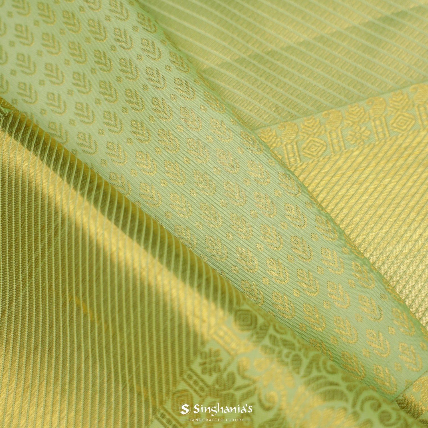 Crayola Yellow-Green Kanjivaram Saree With Floral Jaal Pattern