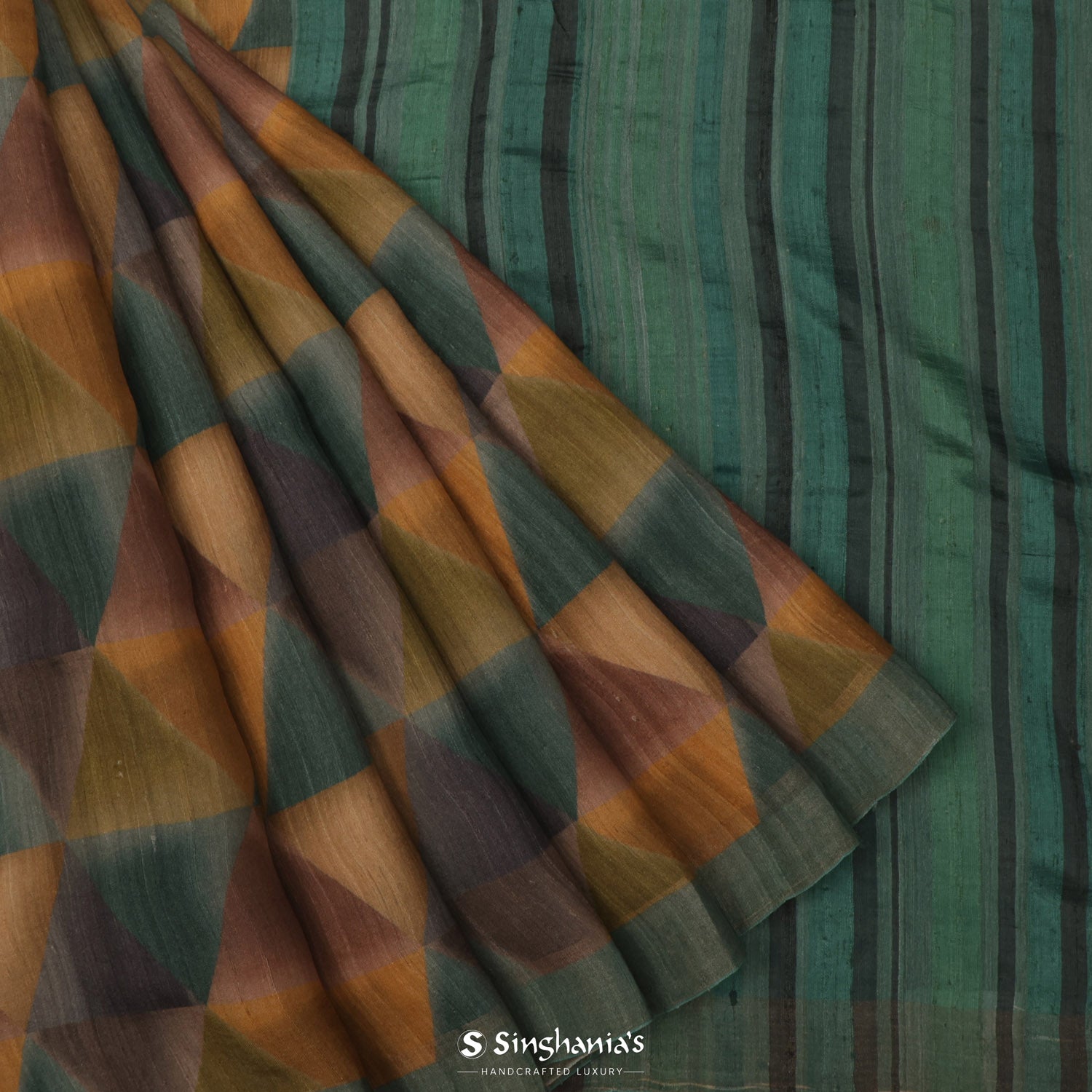 Green Multi-Color Tussar Printed Silk Saree With Abstract Pattern