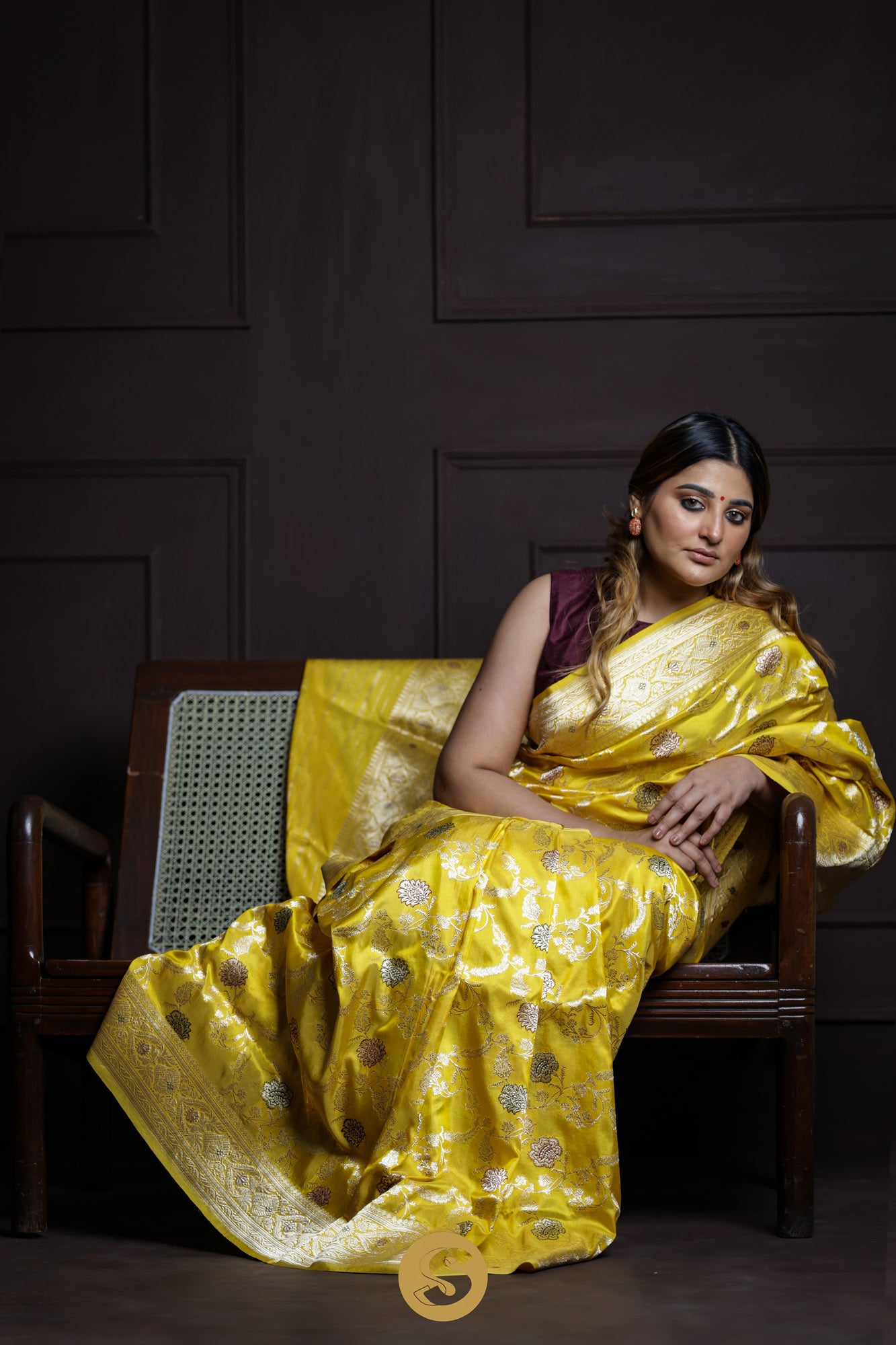 Deep Yellow Banarasi Silk Saree With Floral Jangla Pattern