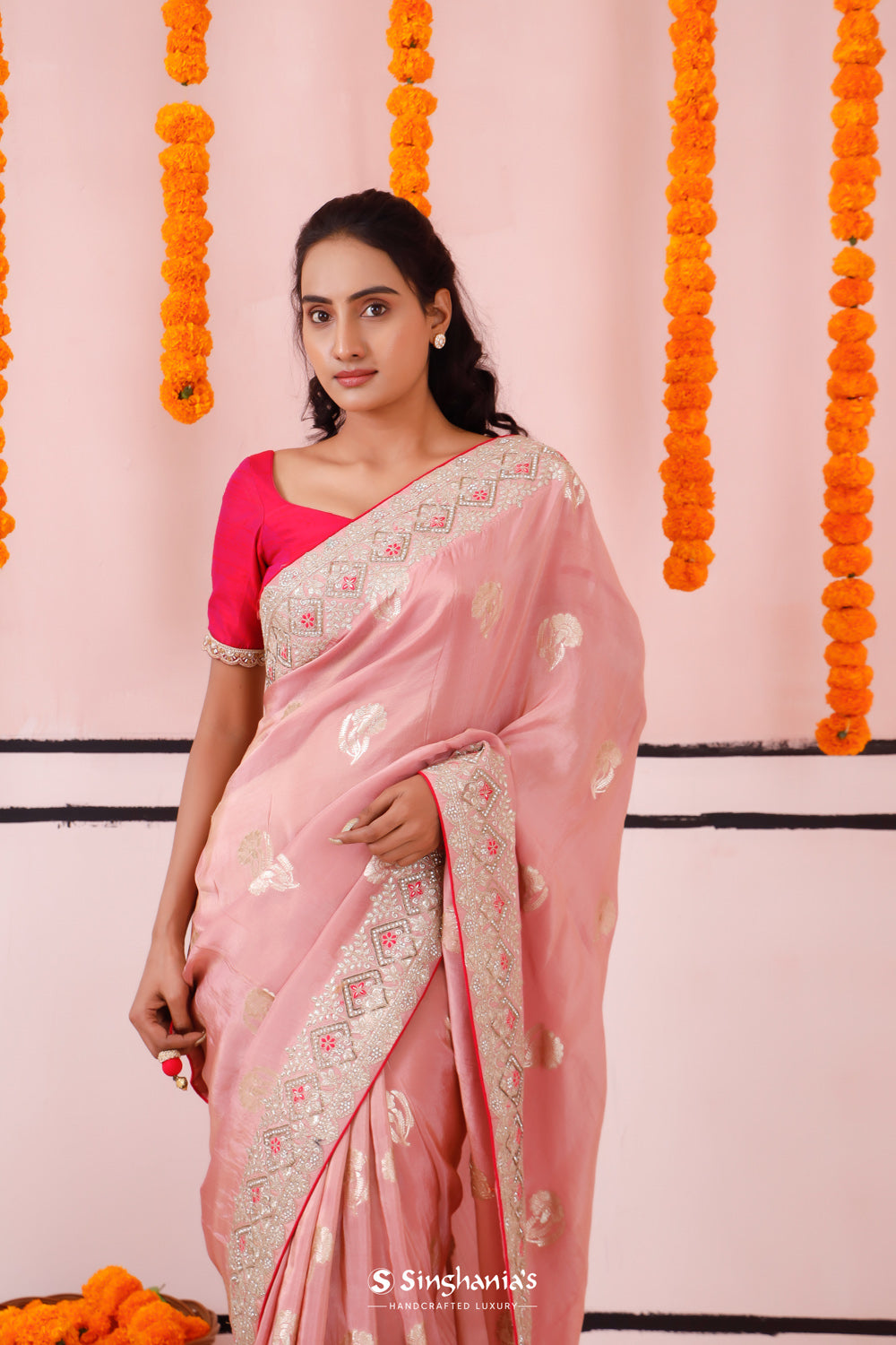 Spanish Pink Banarasi Silk Saree With Embroidery Border