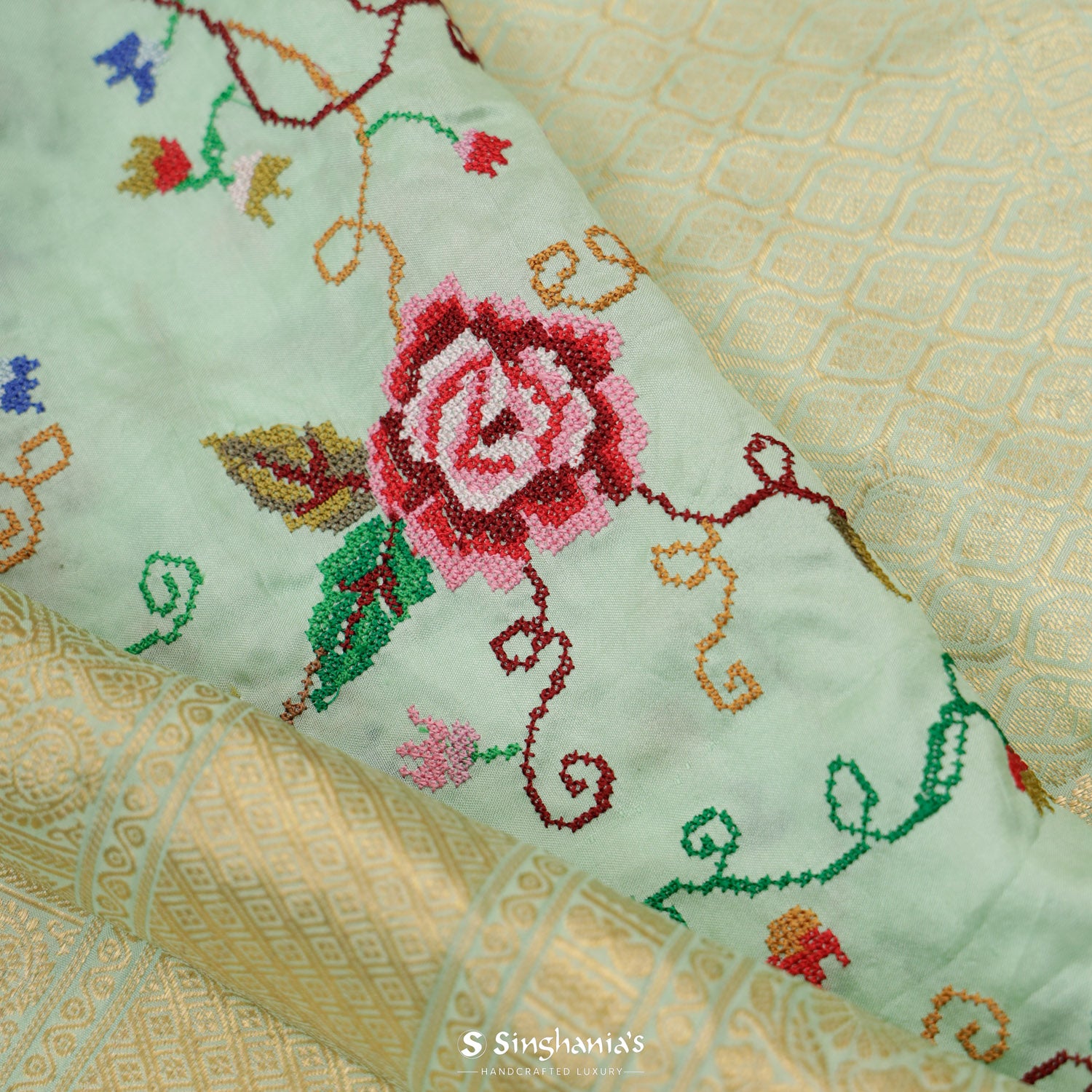 Celadon Kanjivaram Saree With Floral Jaal Pattern