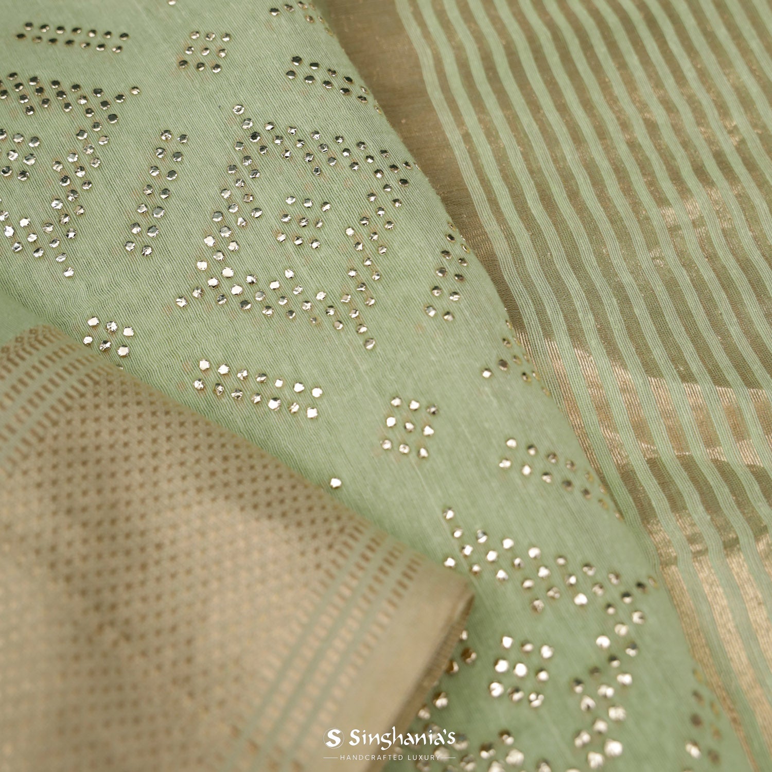 Laurel Green Linen Saree With Foil Work