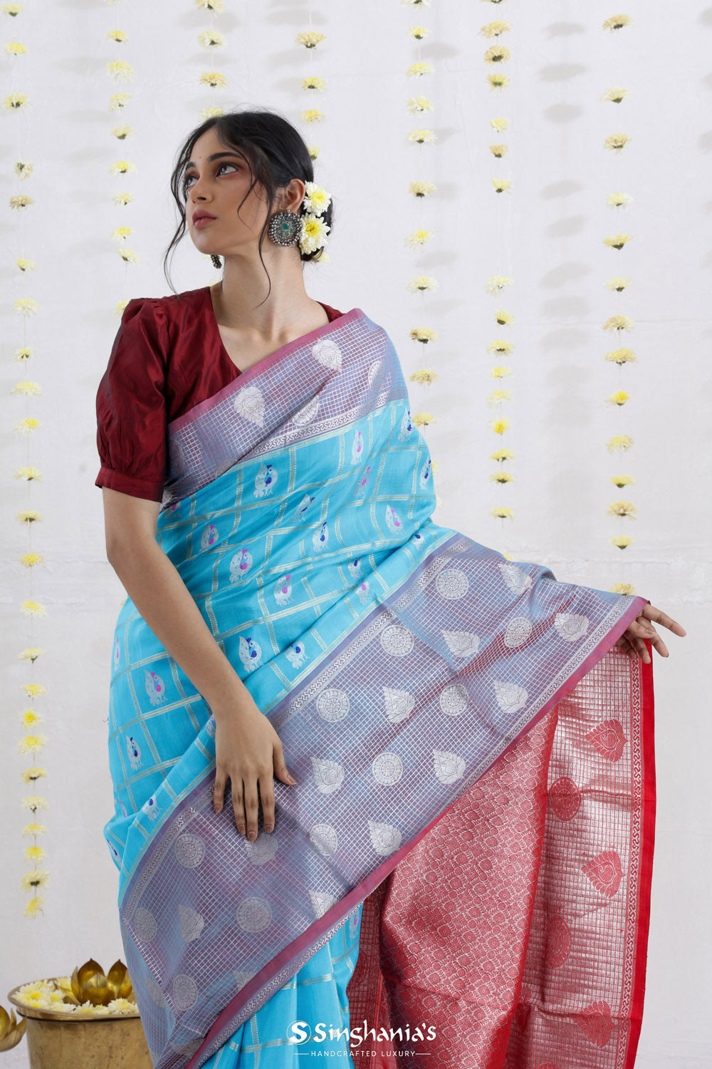 Bright Blue Venkatagiri Silk Saree With Contrast Border