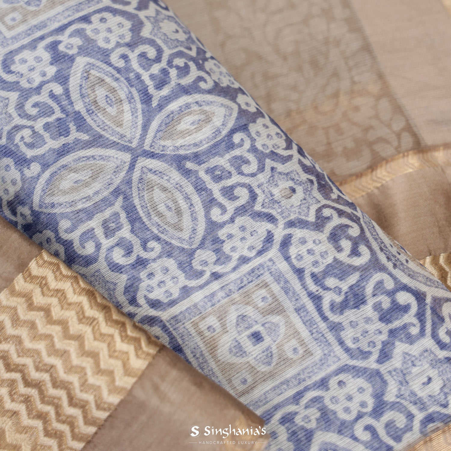 Pale Blue Printed Maheshwari Silk Saree With Abstract Pattern