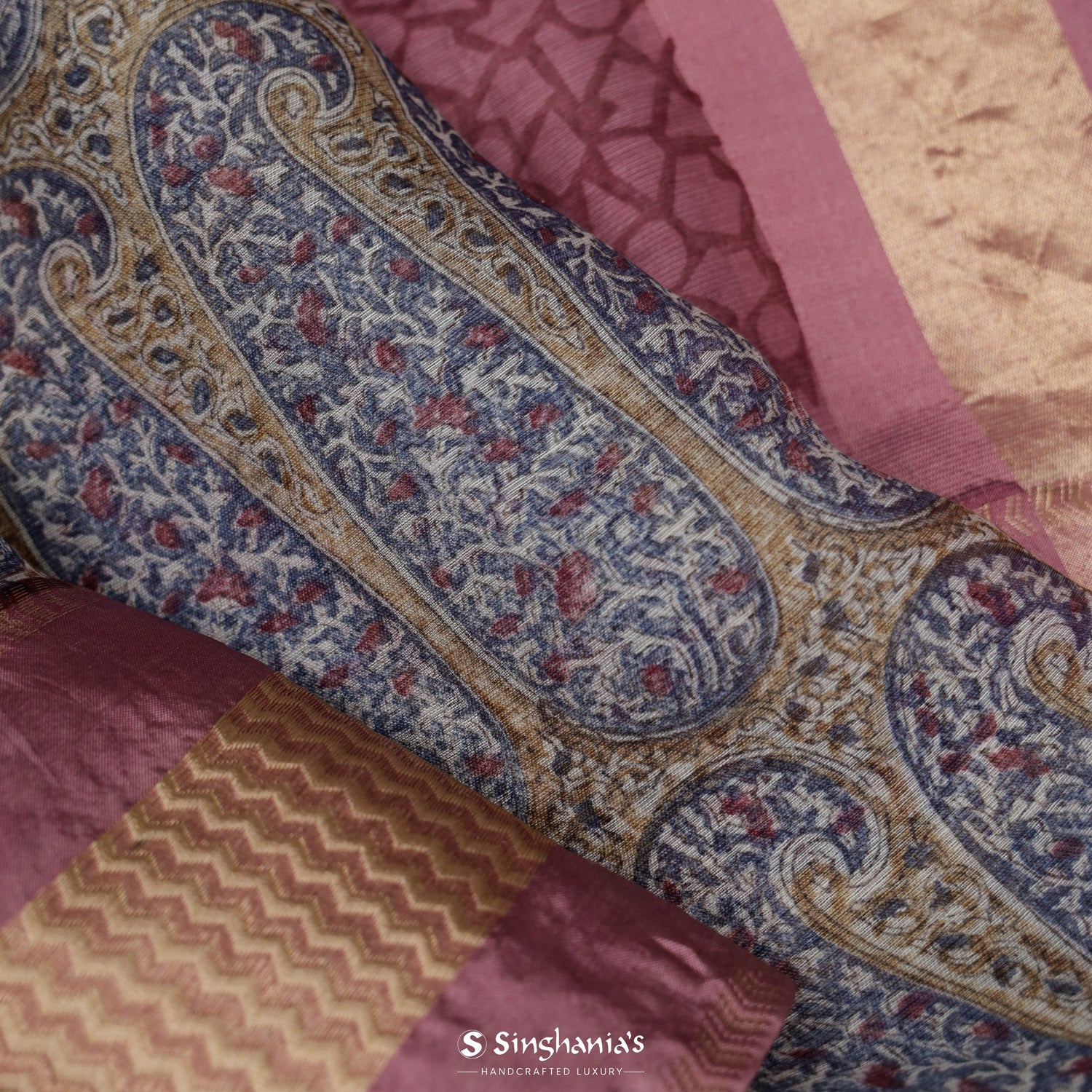Autumn Cream Printed Maheshwari Saree With Paisley Pattern
