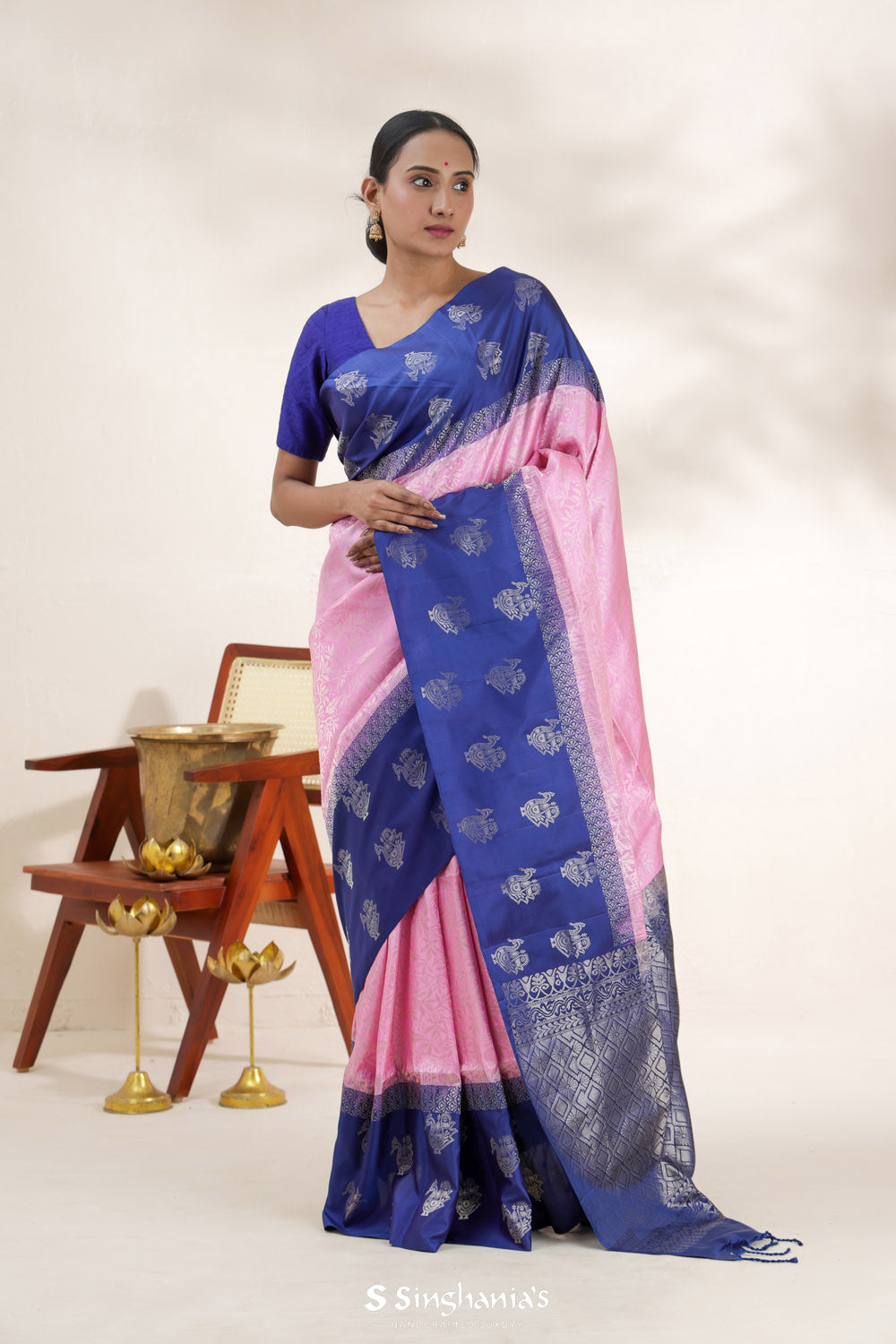 Lace Pink Soft Silk Saree With Contrast Border