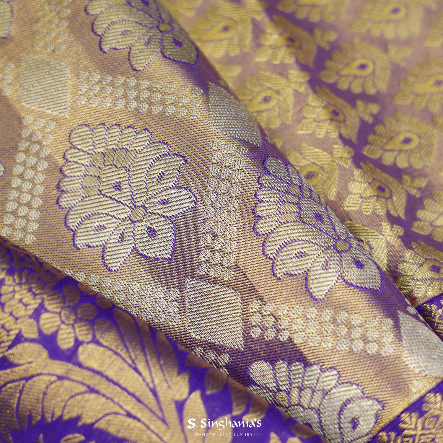 Dark Bluish Purple Kanchi Saree With Floral Jaal Pattern