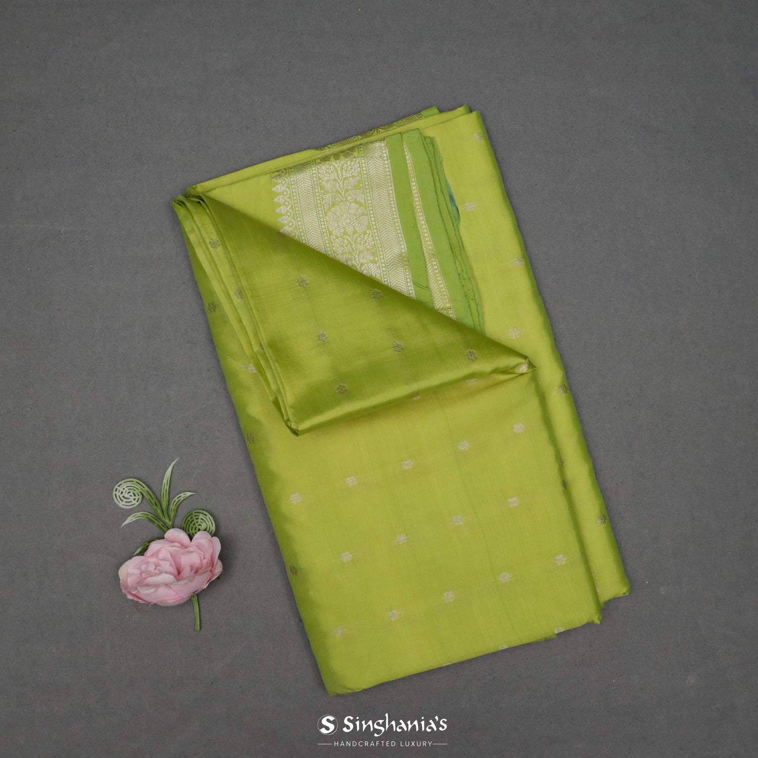 Pear Green Silk Saree With Banarasi Weaving