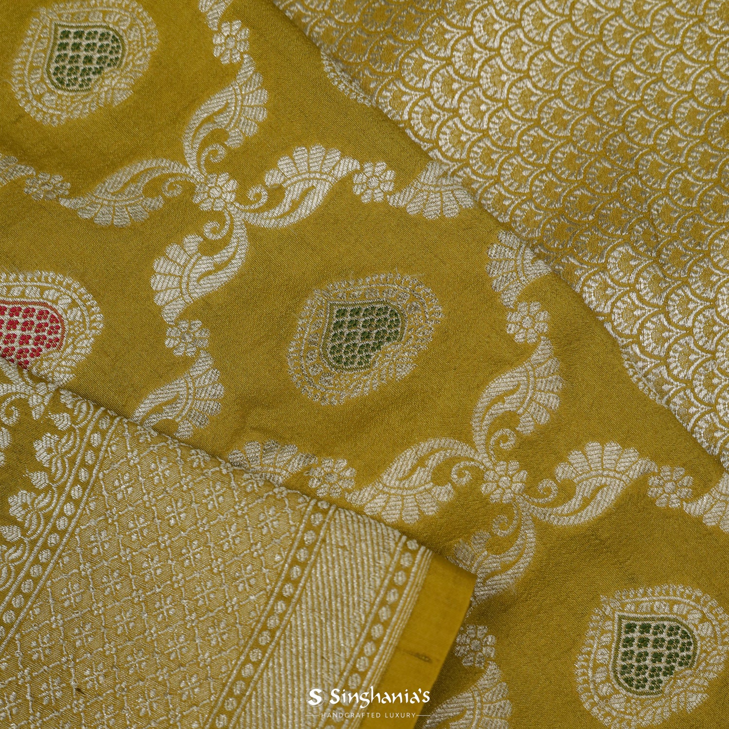 Vintage Yellow Tussar Saree With Banarasi Weaving