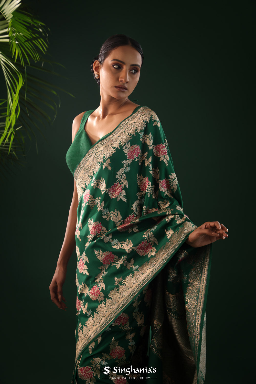 Deep Green Banarasi Silk Saree With Regal Meenakari Weaving