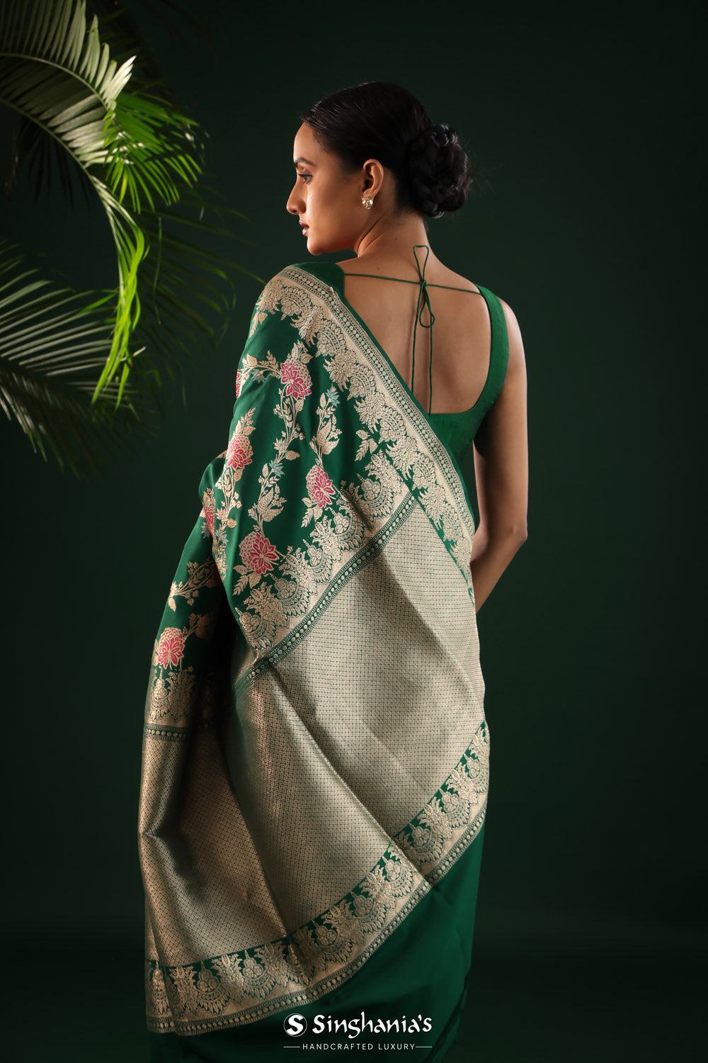 Deep Green Banarasi Silk Saree With Regal Meenakari Weaving