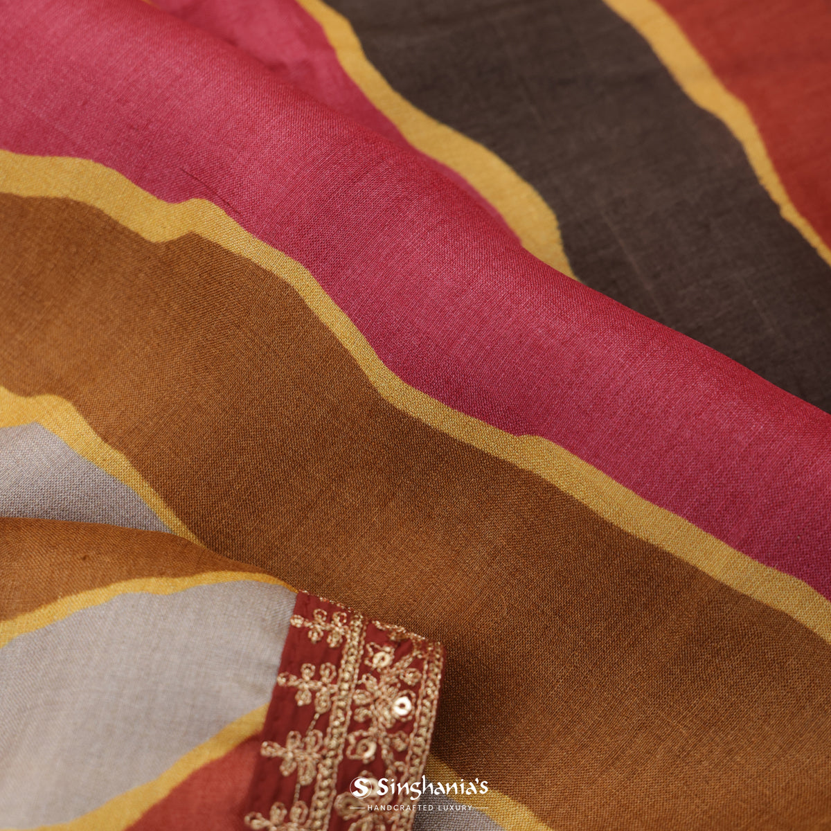 Gray Multi Colour Tussar Printed Saree With Wave Pattern