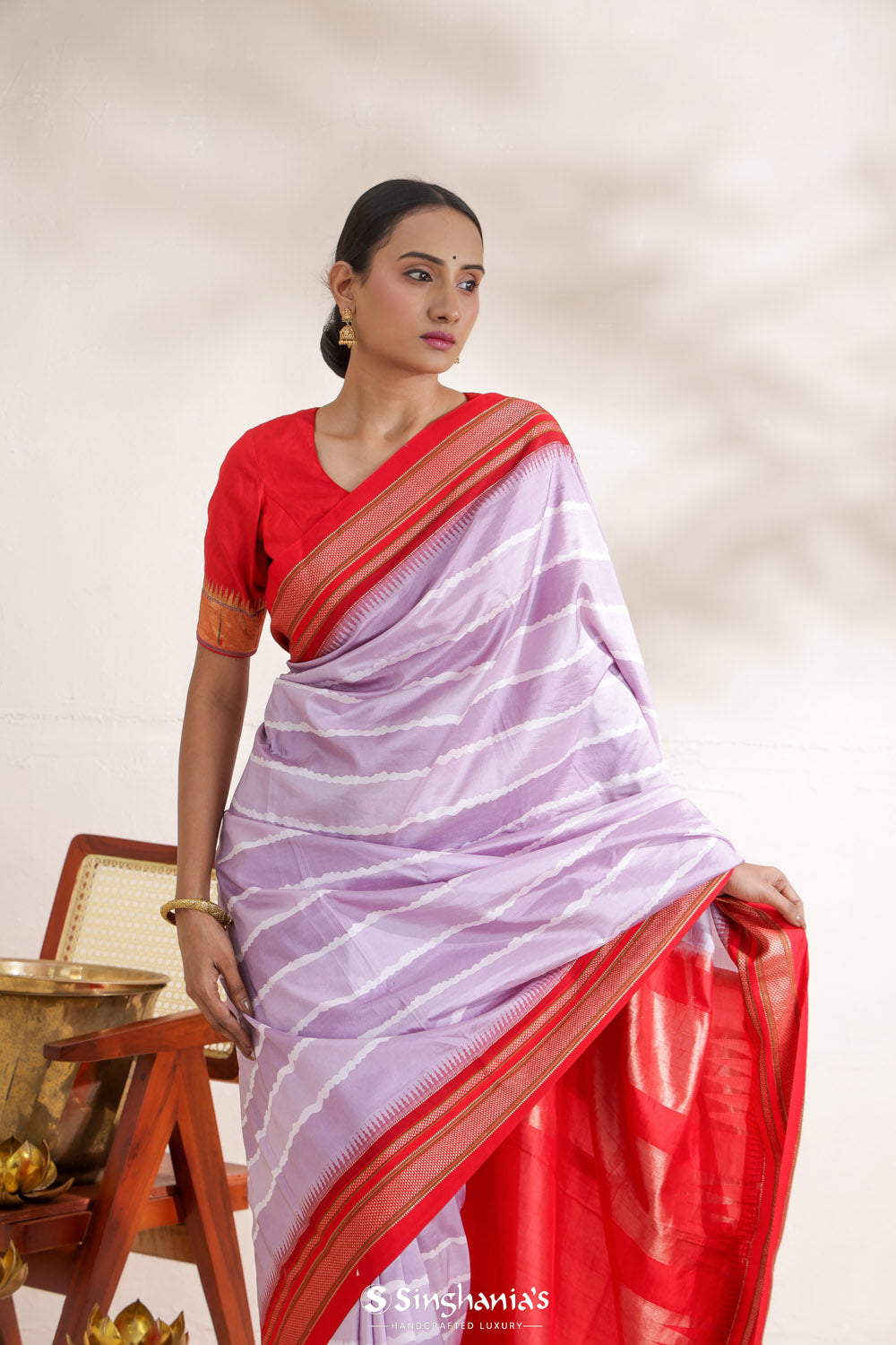 Mauve Purple Printed Kanjivaram Silk Saree With Horizontal Pattern