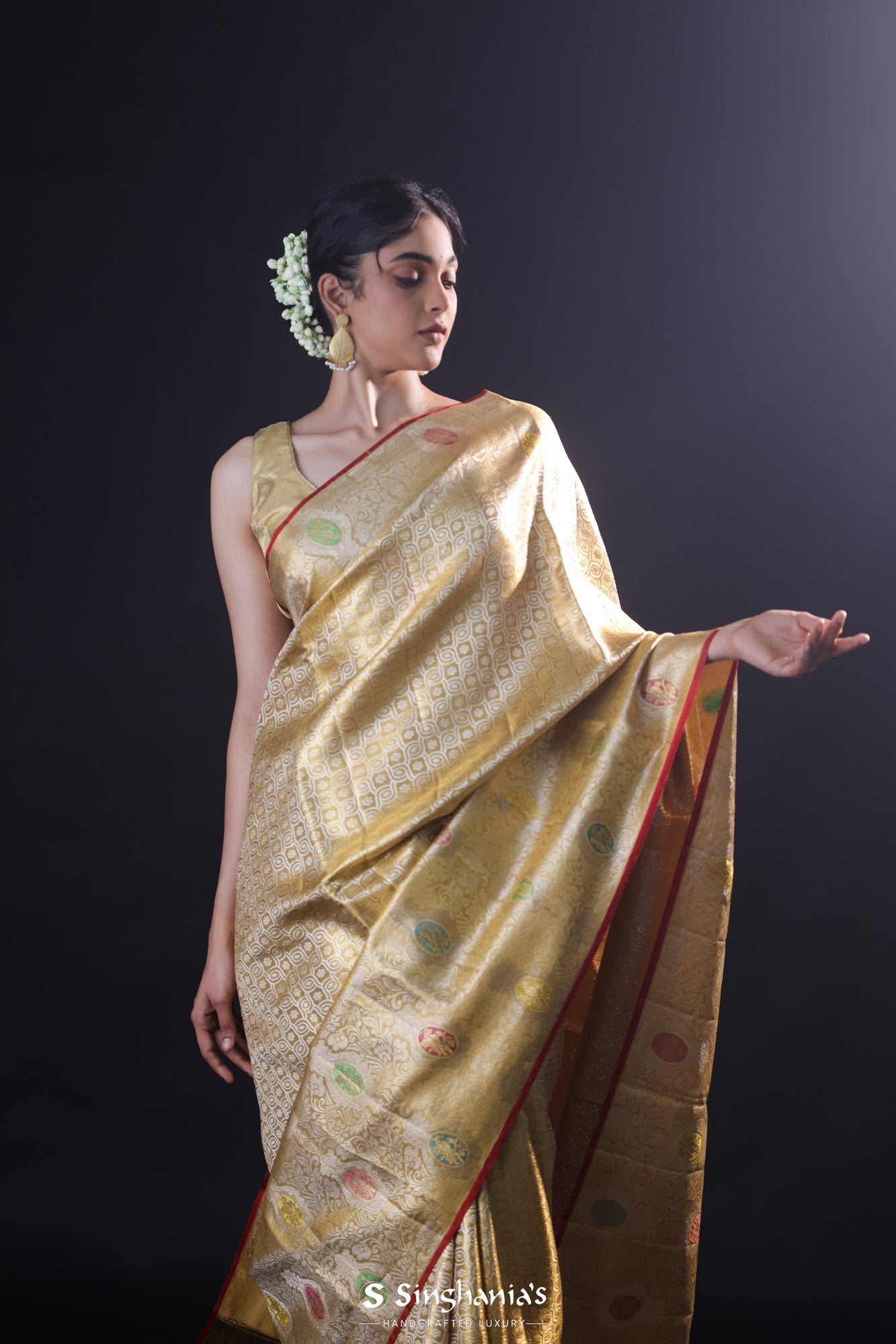Flax Gold Tissue Kanjivaram Silk Saree With Zari Weaving