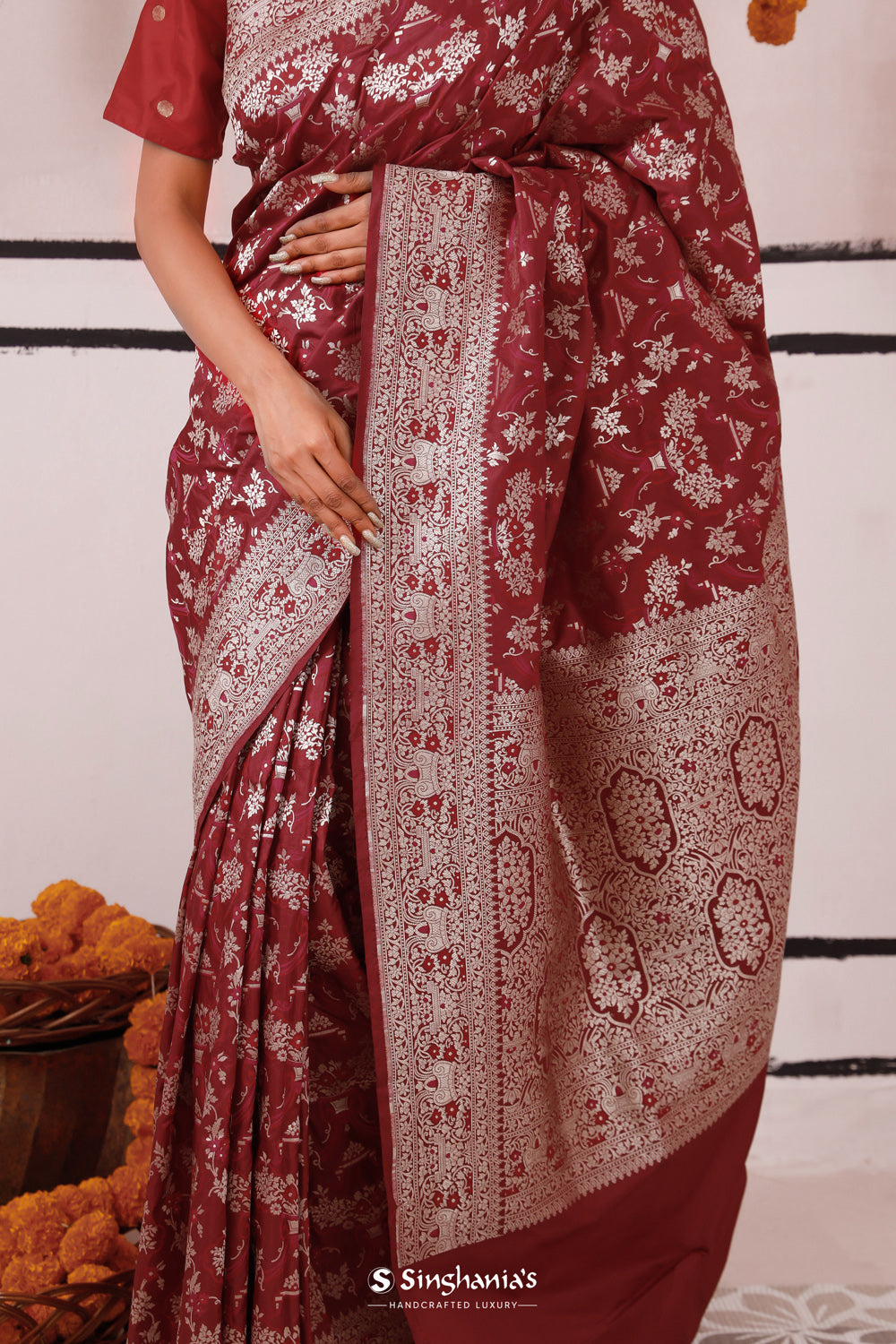 Maroon Pink Banarasi Silk Saree With Floral Design