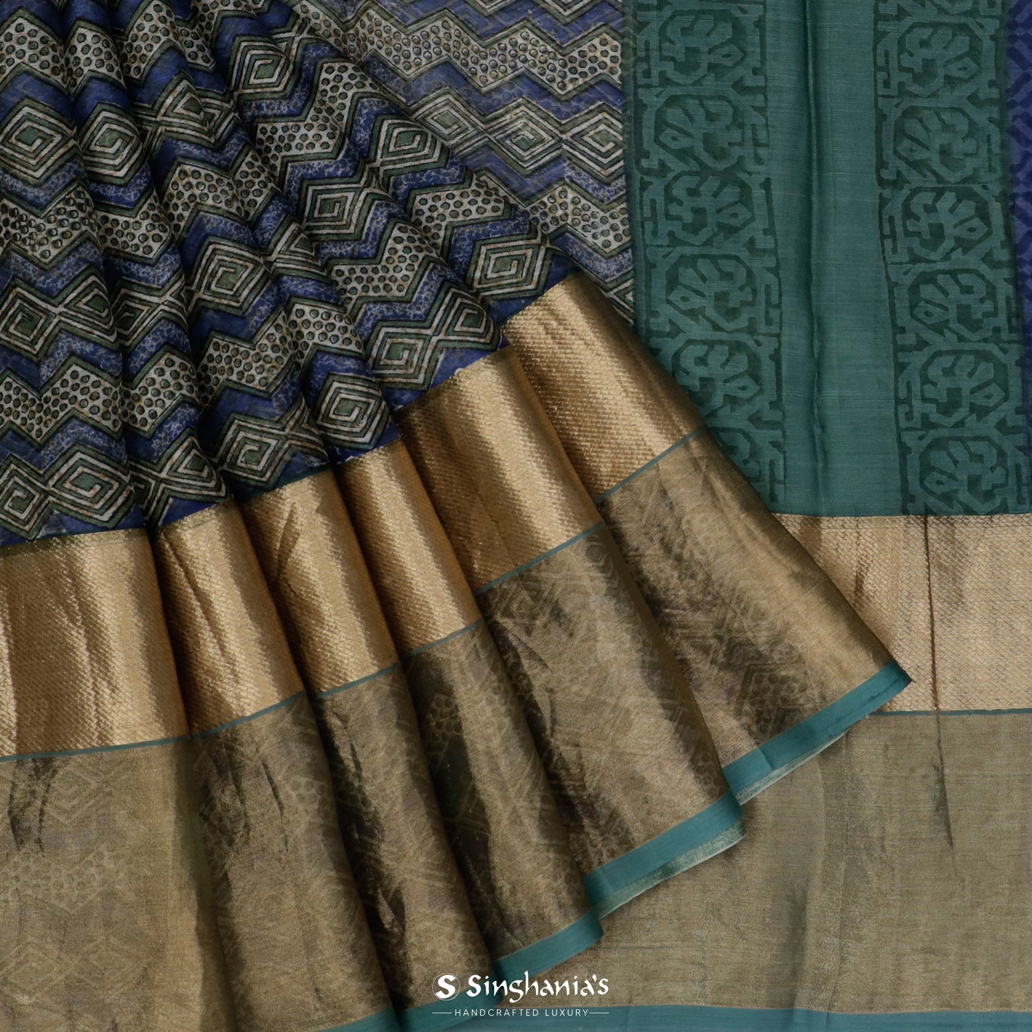 Delft Blue Printed Maheshwari Saree With Geometrical Pattern