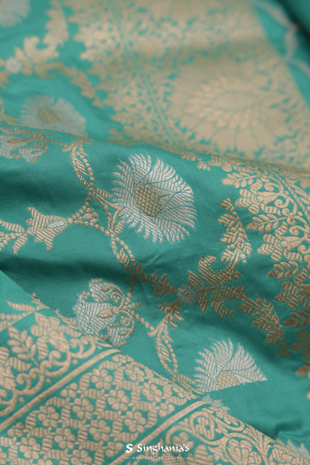 Robin Blue Banarasi Silk Saree With Gold And Silver Zari Details