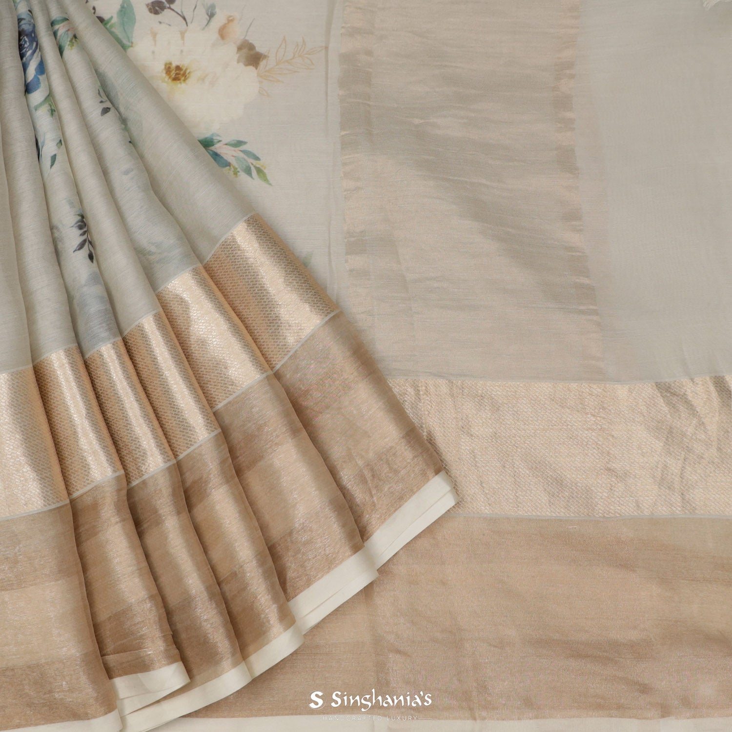 Light Gray Printed Maheshwari Saree With Floral Pattern