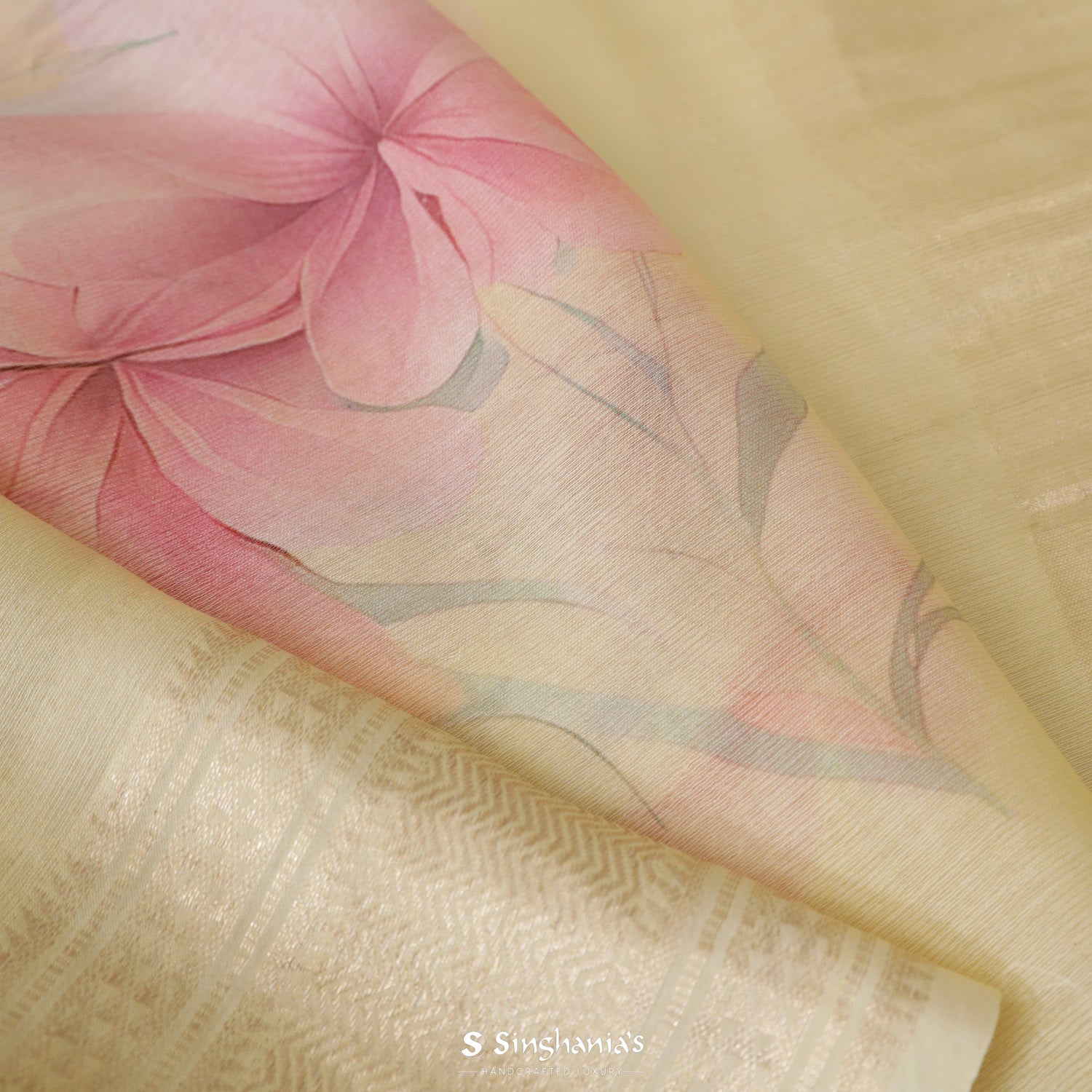 Pastel Yellow Printed Maheshwari Silk Saree With Floral Pattern
