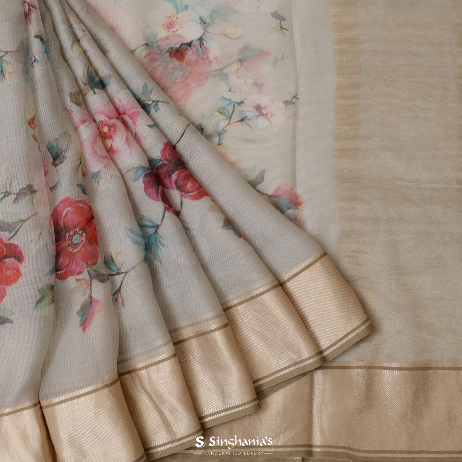 Frost White Printed Maheshwari Saree With Floral Pattern