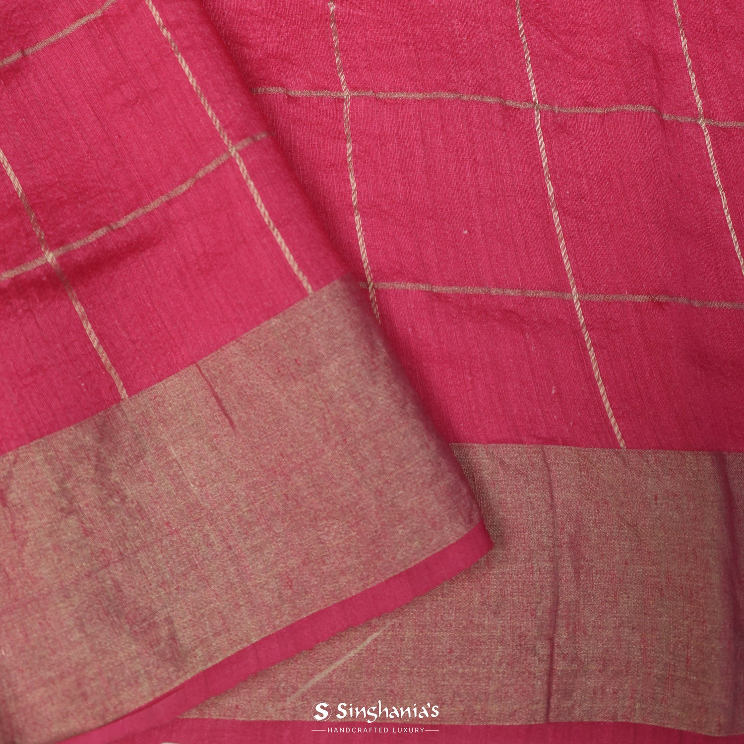 Gainsboro Gray Matka Silk Saree With Bandhani Pattern