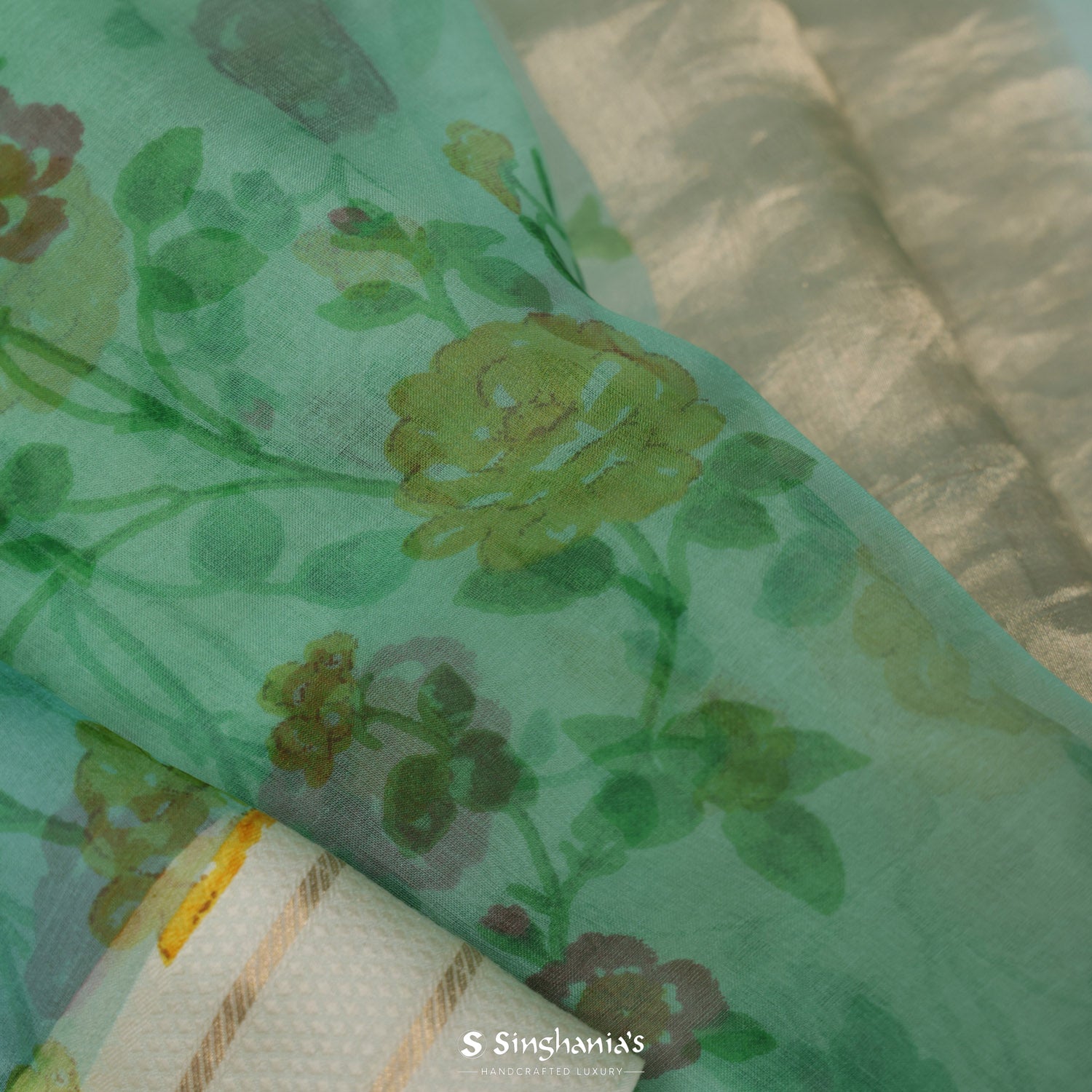 Spring Green Printed Organza Saree With Floral Pattern
