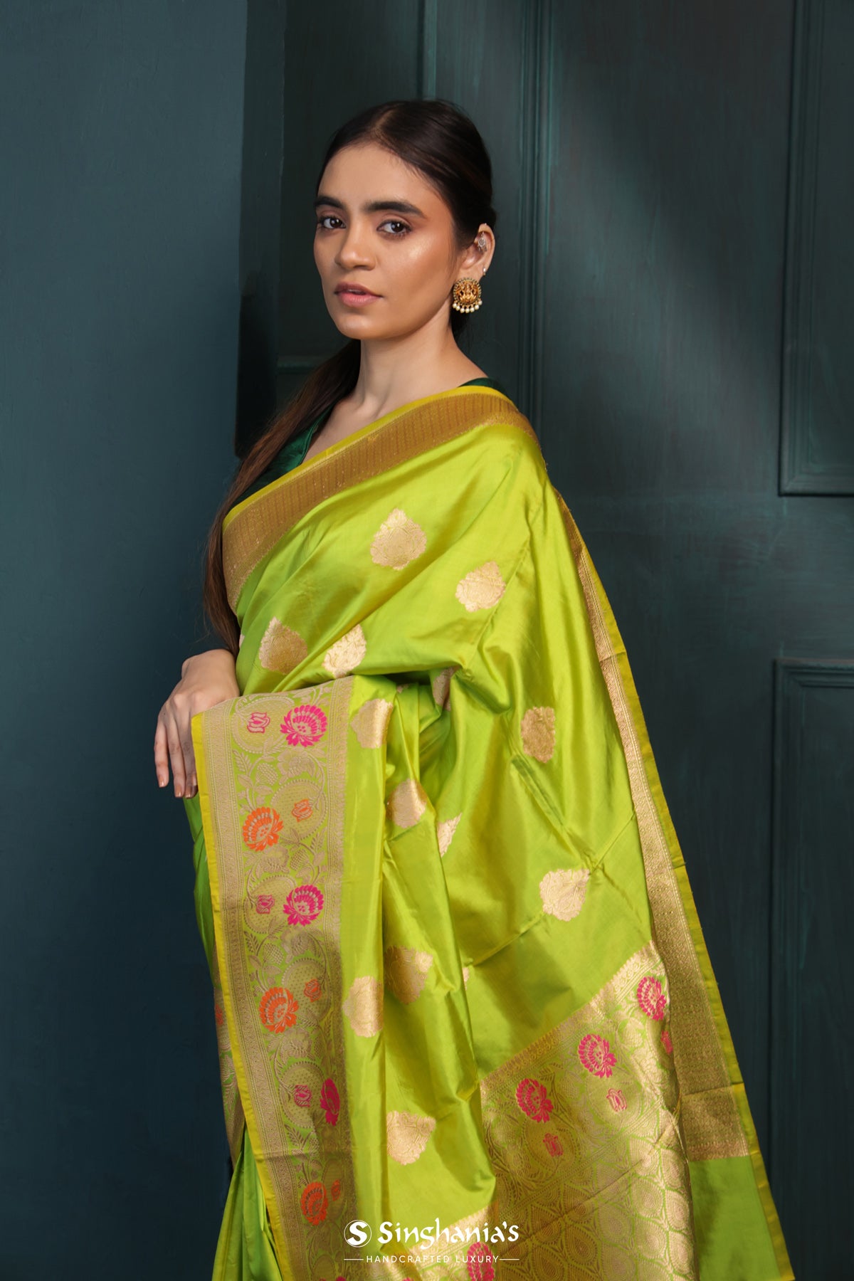 Sheen Green Banarasi Silk Saree With Floral Buttas Design