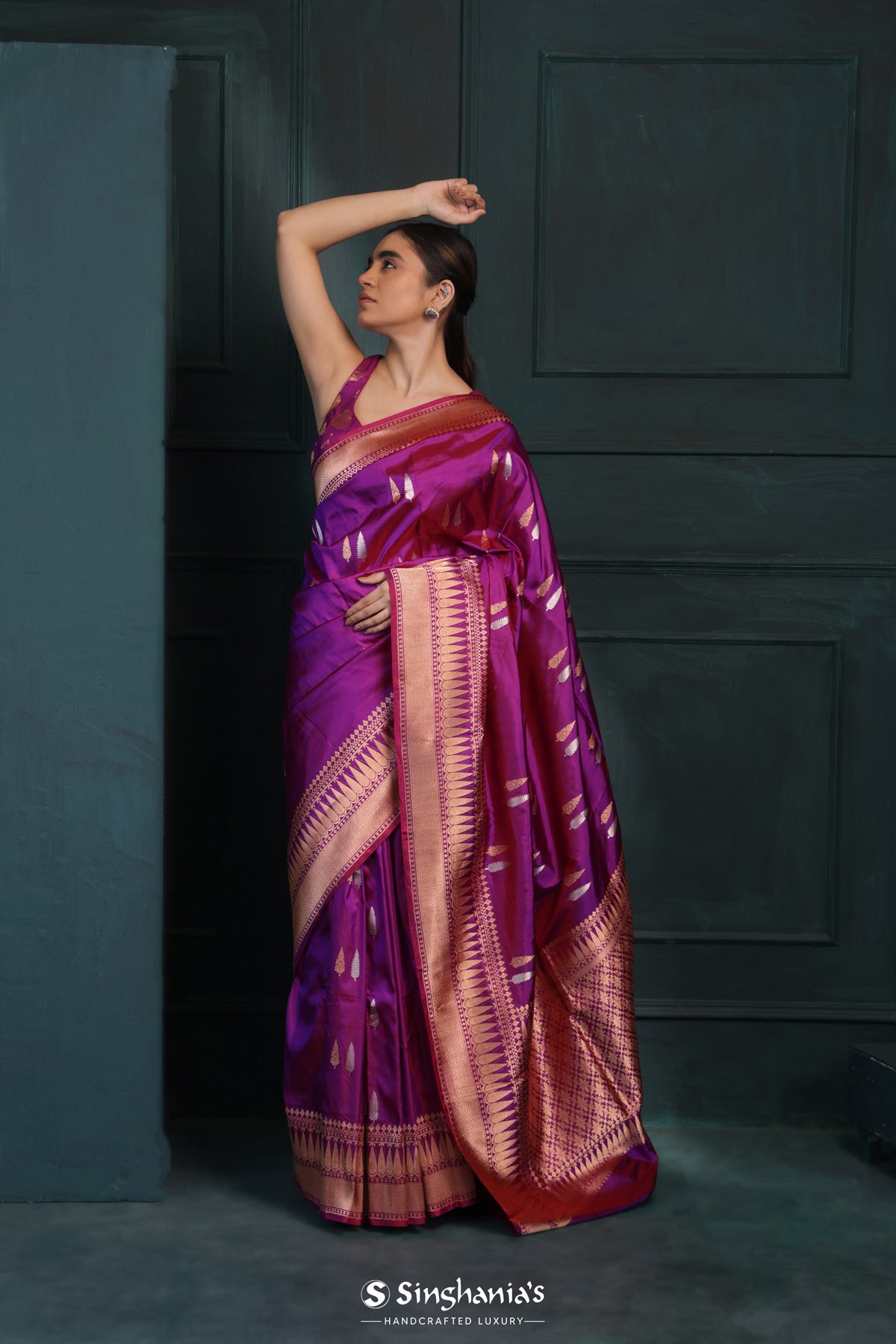 Tacao Purple Banarasi Silk Saree With Floral Buttas Design