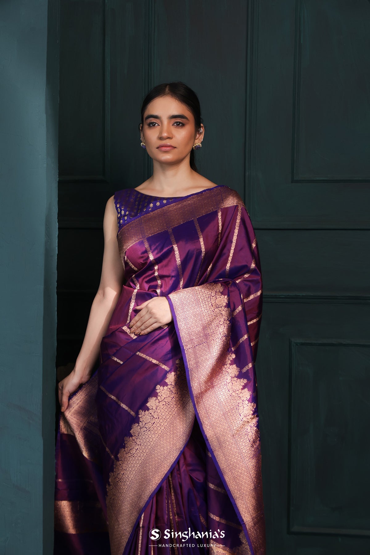 Palatinate Purple Banarasi Silk Saree With Floral Stripes Design