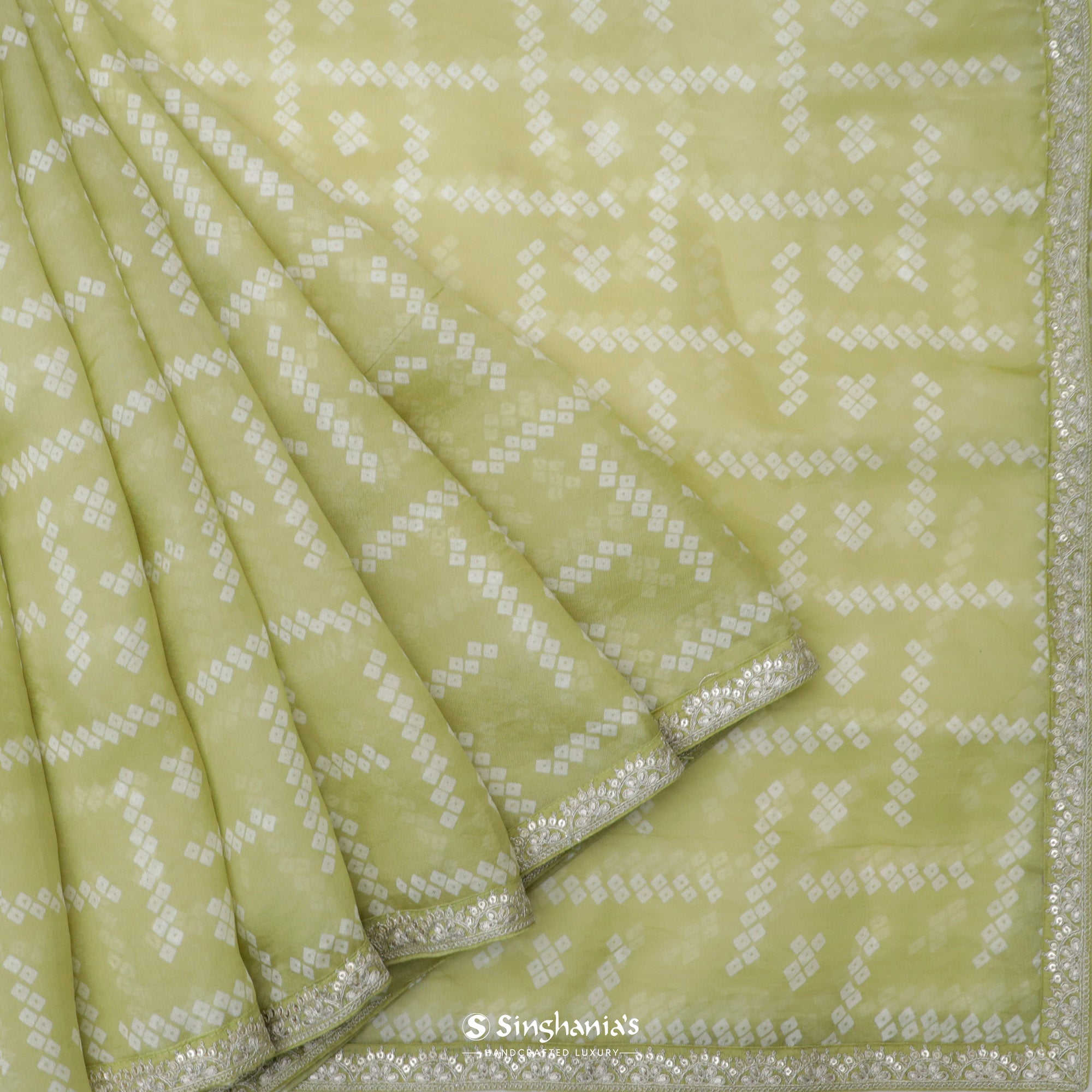 Medium Spring Green Printed Bandhani Organza Saree With Abstract Pattern