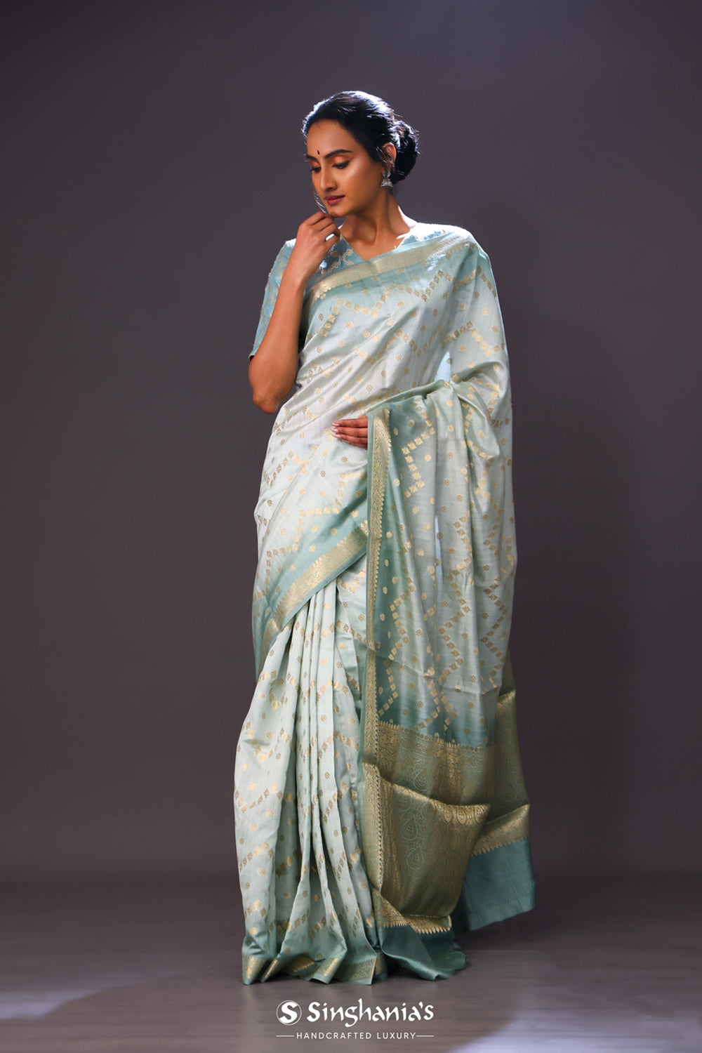 Middle Blue Green Chiniya Banarasi Silk Saree