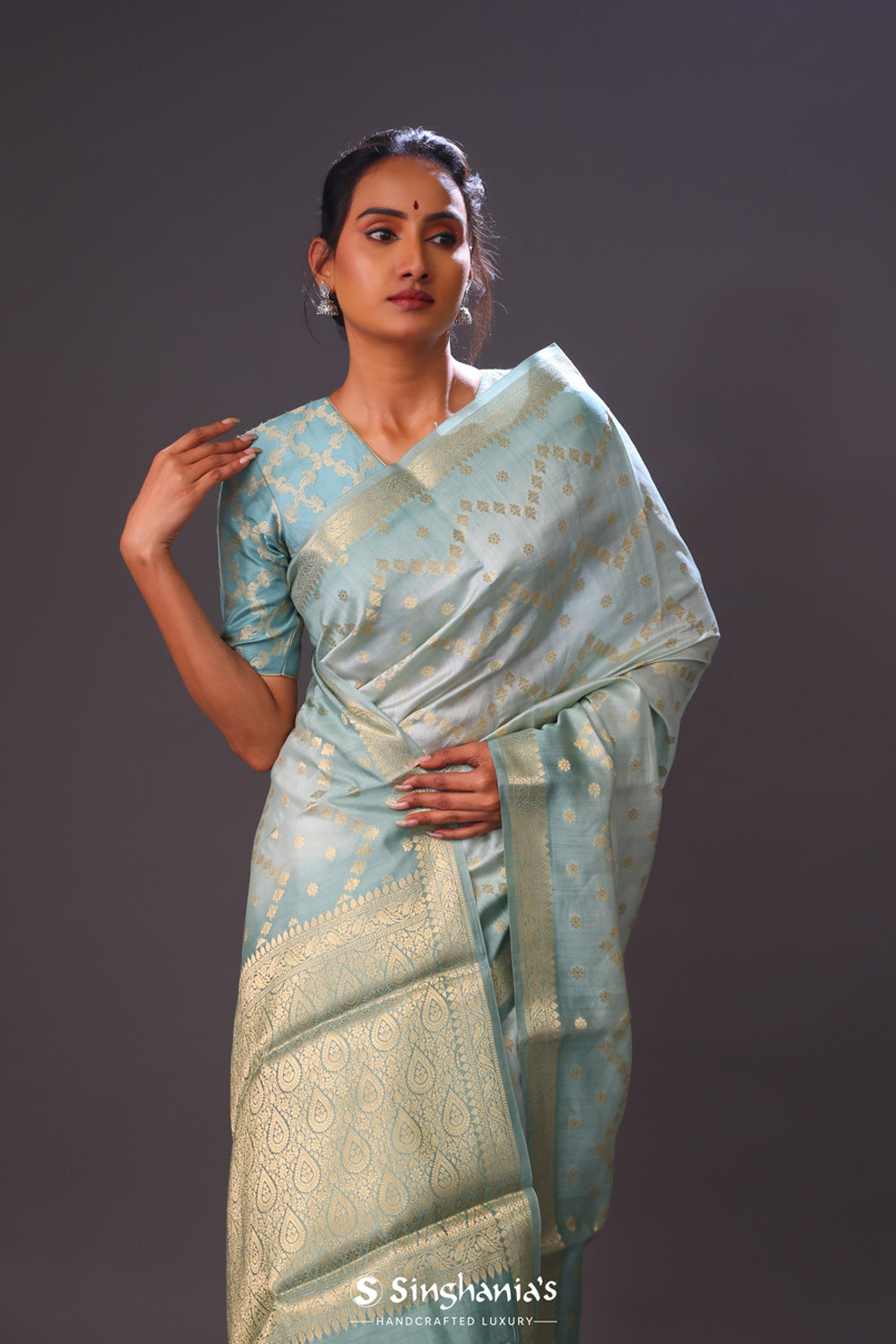 Middle Blue Green Chiniya Banarasi Silk Saree