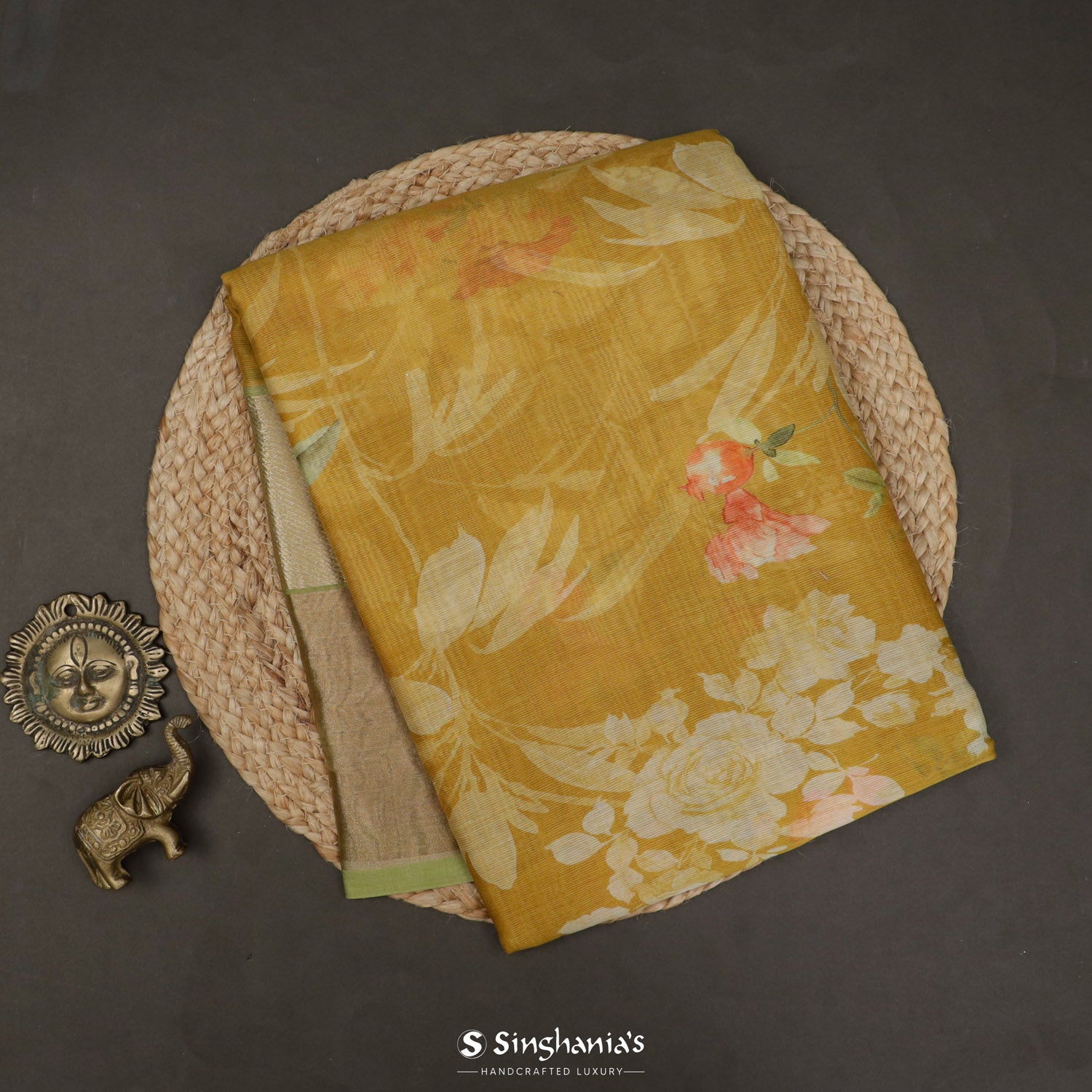 Real Gold Printed Maheswari Silk Saree With Floral Pattern