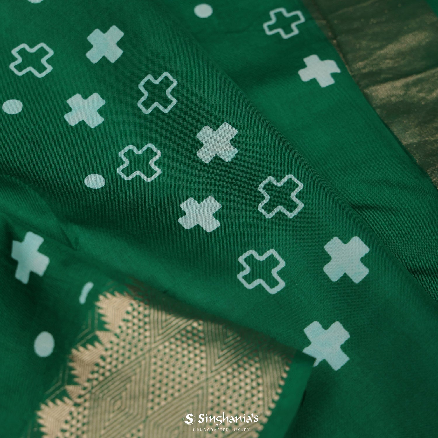 Castleton Green Silk Saree With Abstract Print Pattern