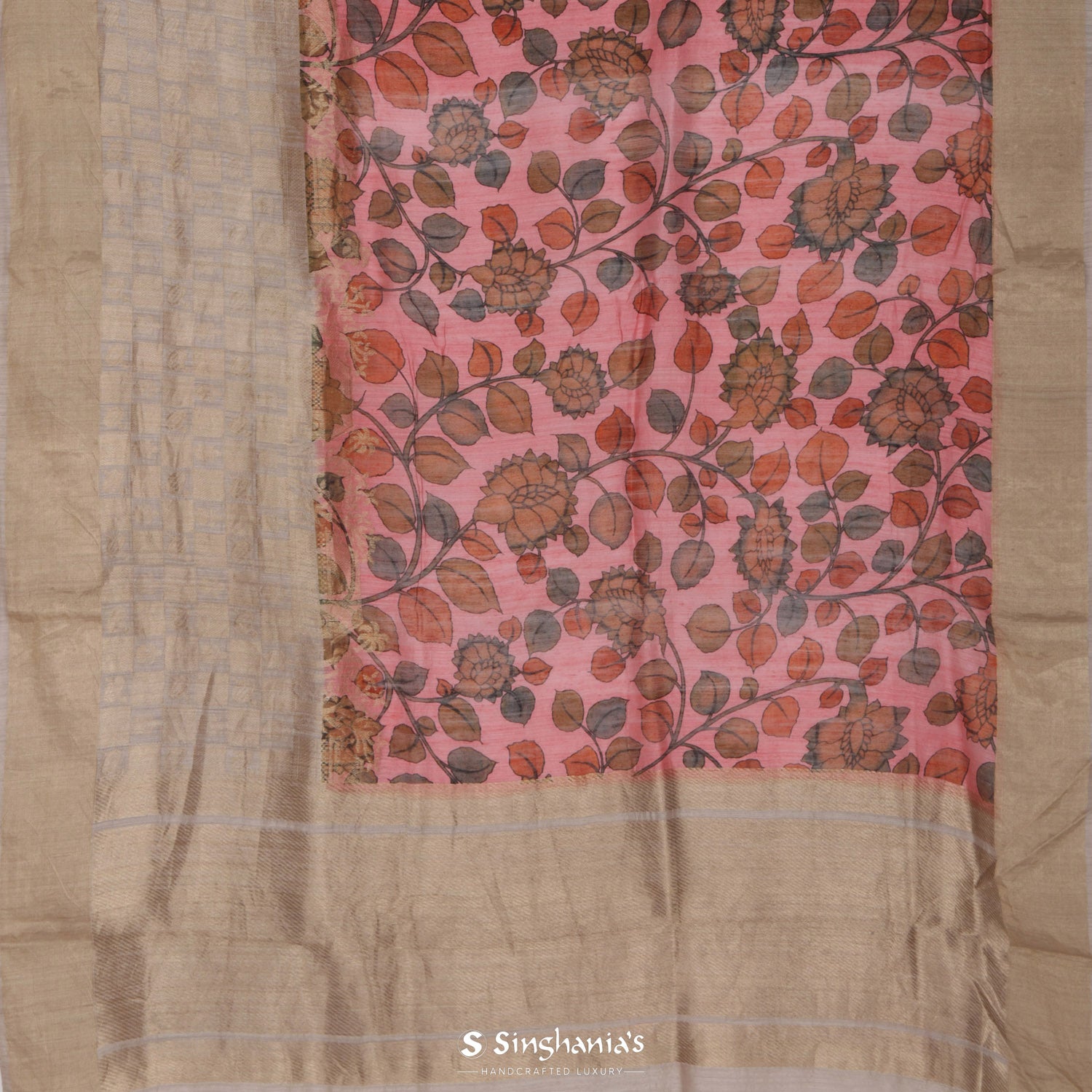 Light Pink Matka Silk Saree With Printed Floral Pattern Has Big Border