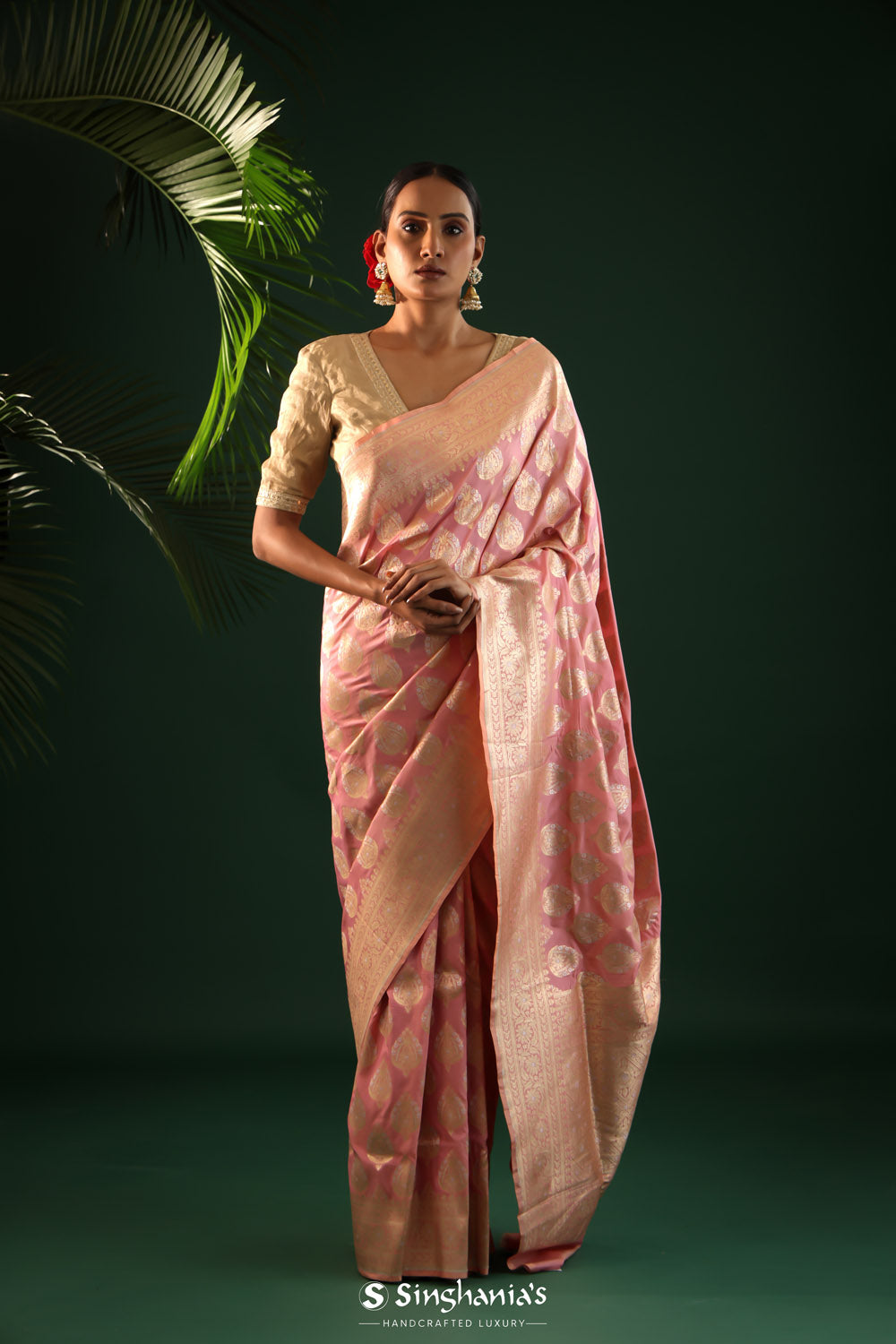 Persian Pink Banarasi Silk Saree With Timeless Zari Work