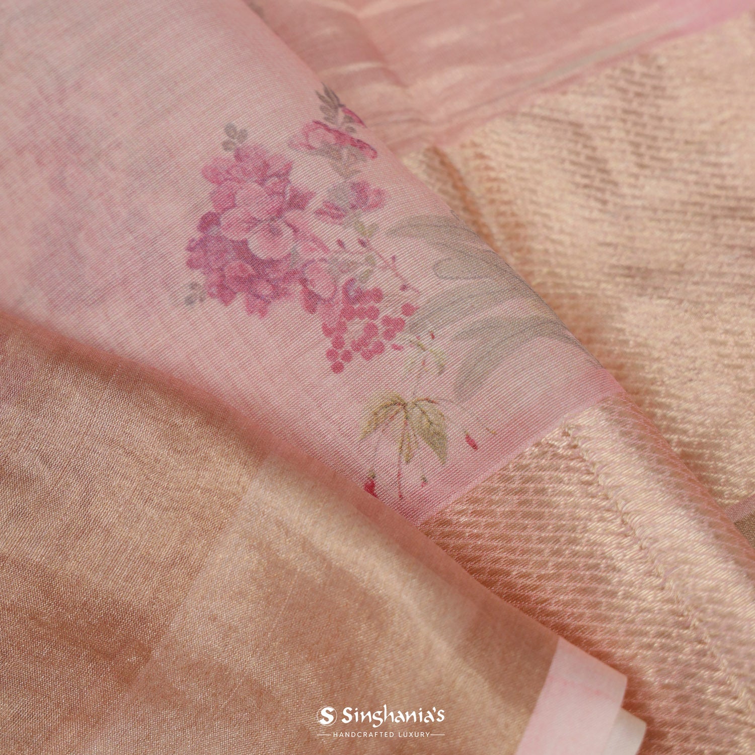 Soft Pink Printed Maheshwari Saree With Floral Pattern