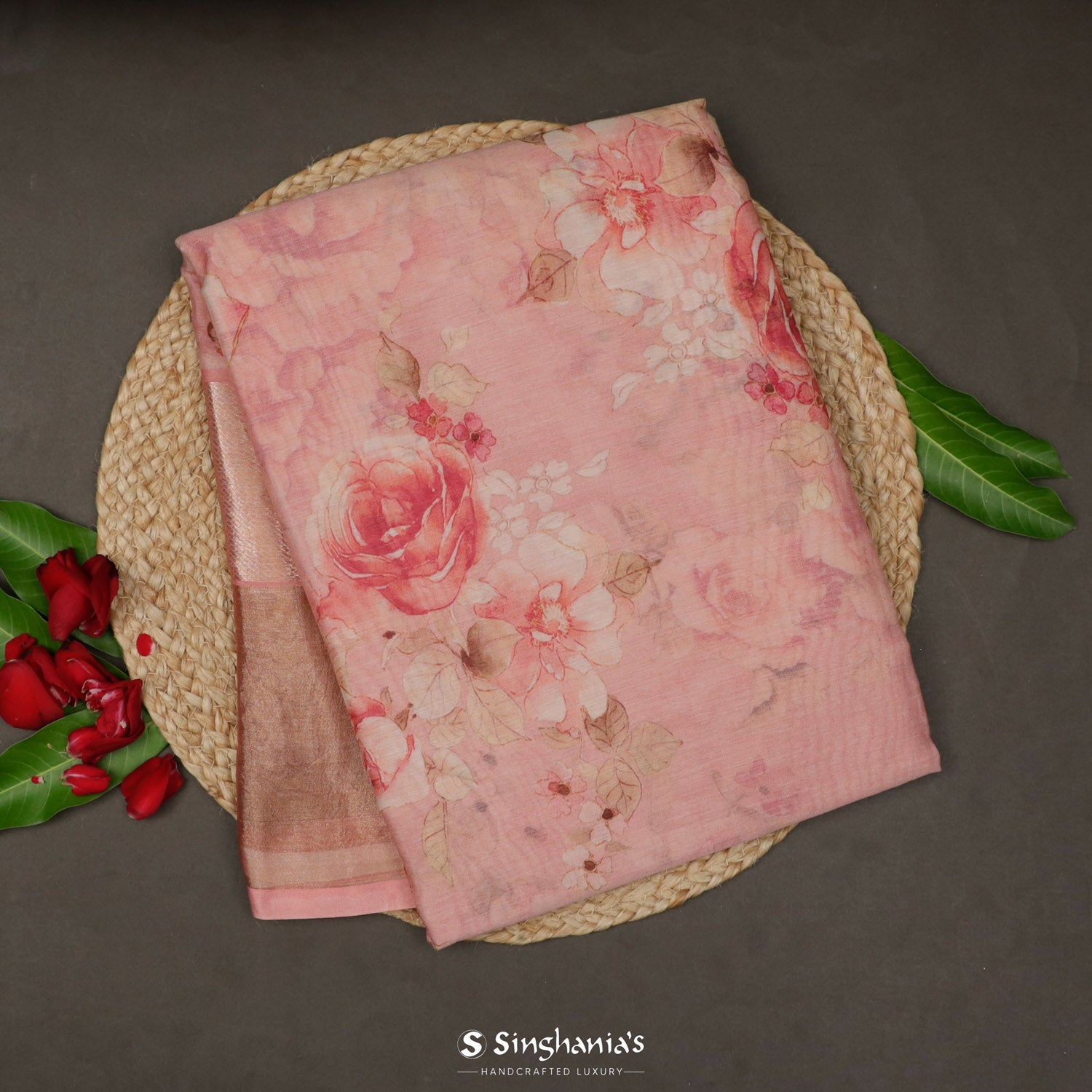 Oyster Pink Printed Maheshwari Saree With Floral Pattern