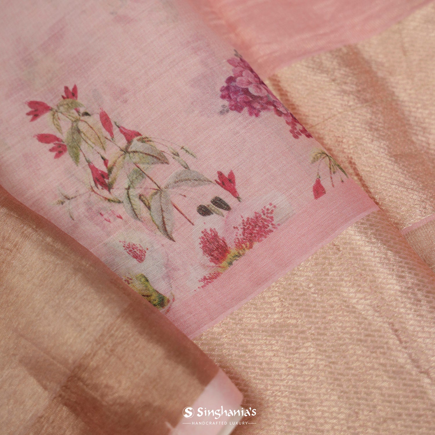 Ruddy Pink Printed Maheshwari Saree With Floral Pattern
