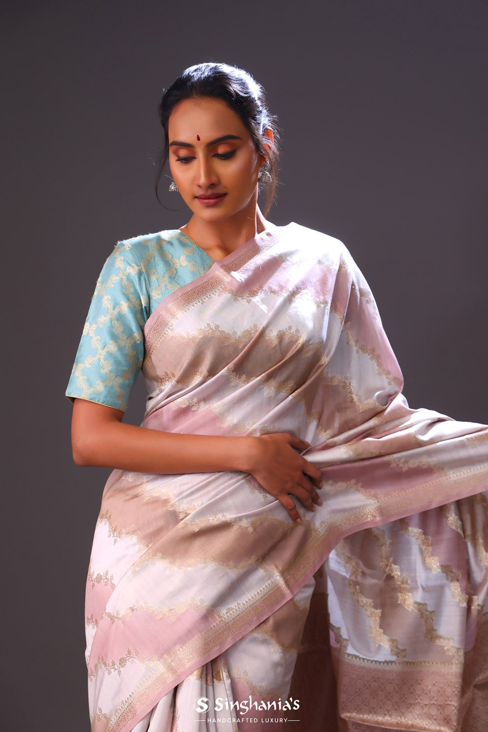 Baby Pink Multicolour Chiniya Banarasi Silk Saree