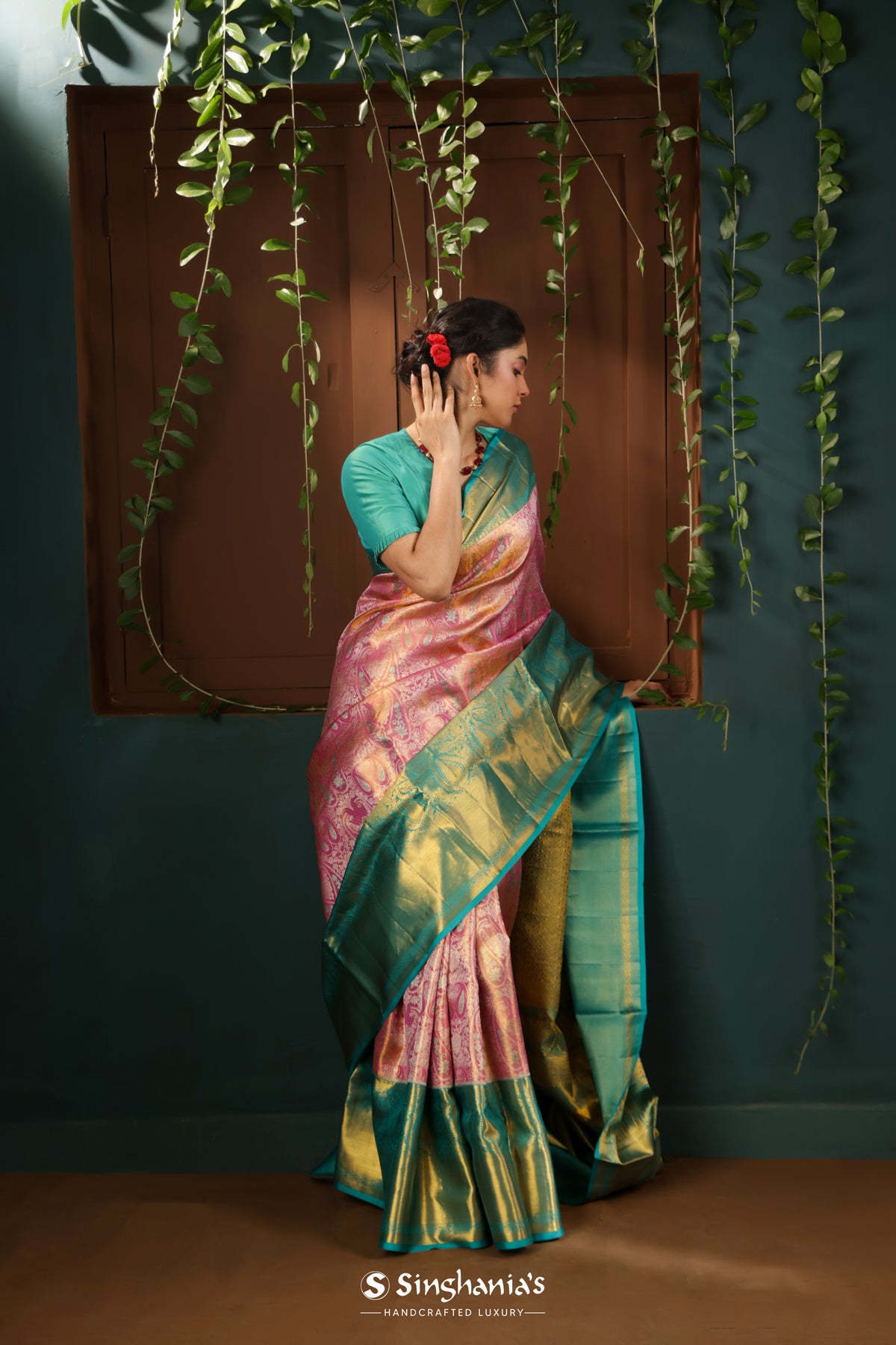 Deep Pink Kanjivaram Silk Saree With Floral Jaal Weaving