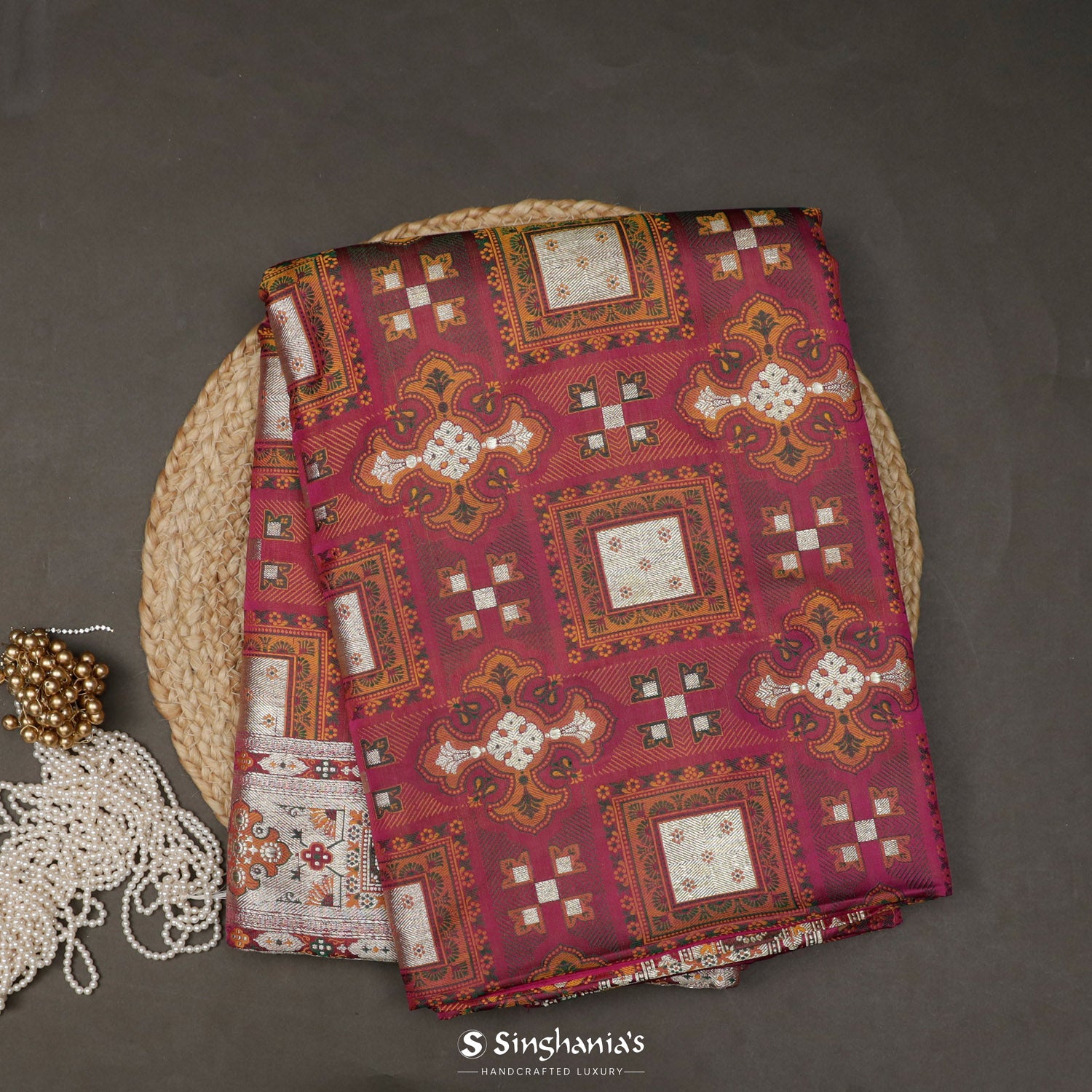 Sangria Silk Saree With Banarasi Weaving