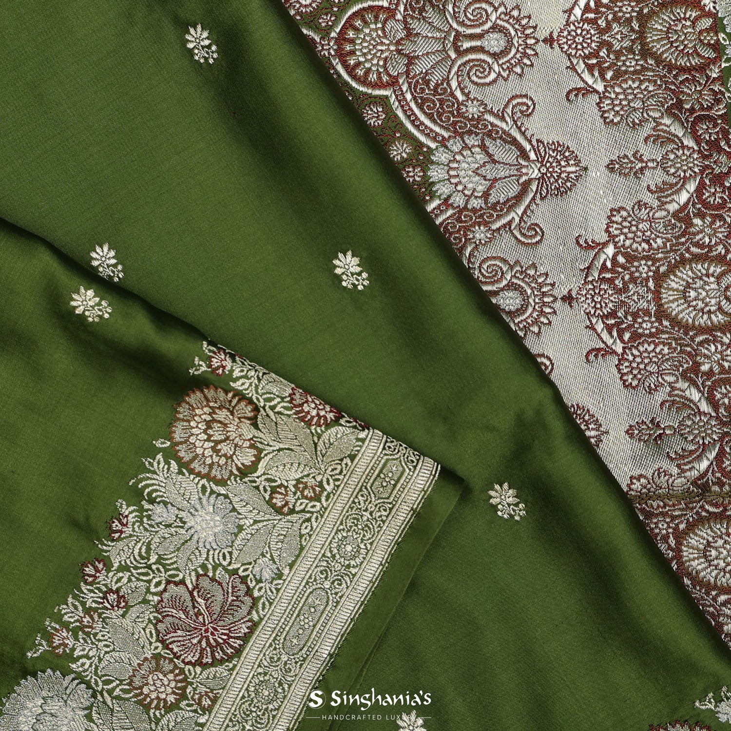 Dark Moss Green Silk Saree With Banarasi Weaving