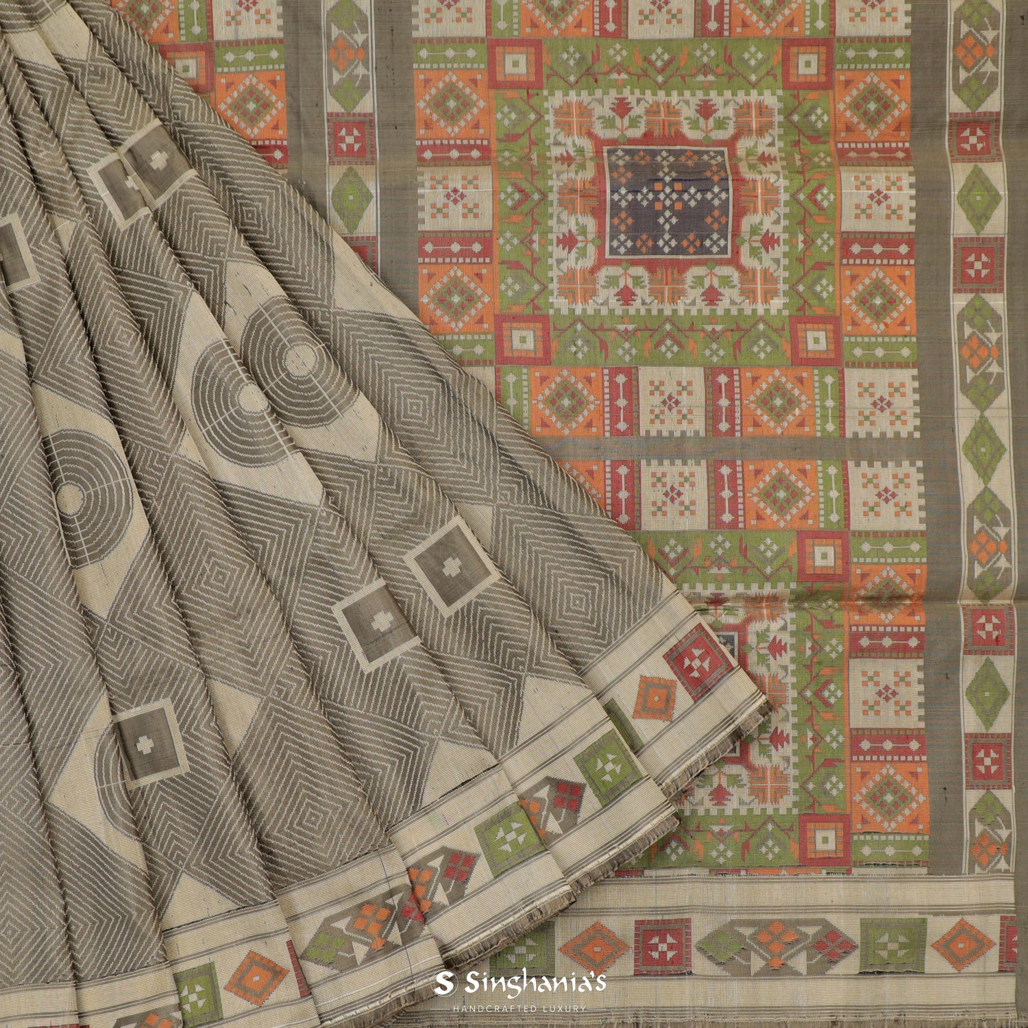 Vintage Pale Gray Banarasi Silk Saree With Abstract Pattern
