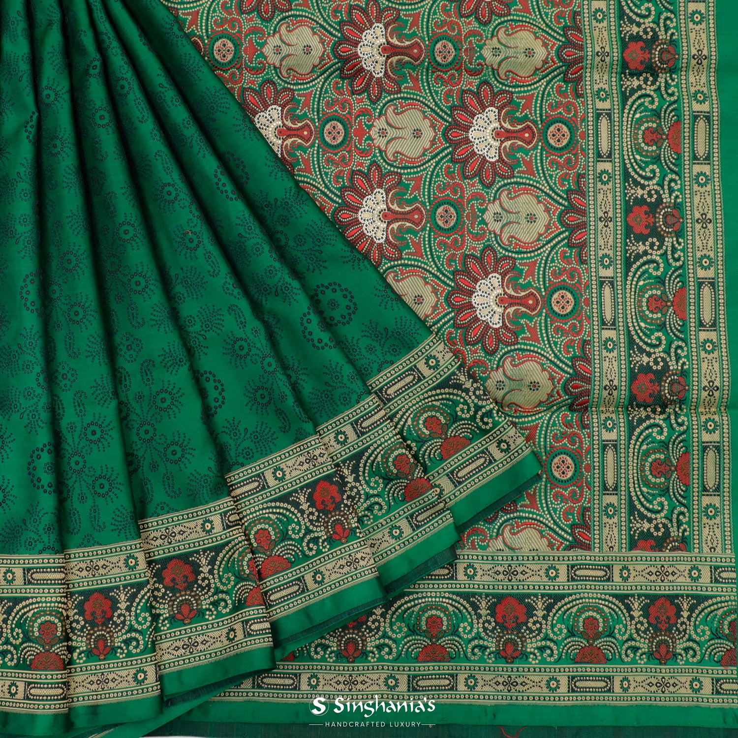 Fun Green Banarasi Silk Saree With Floral Pattern