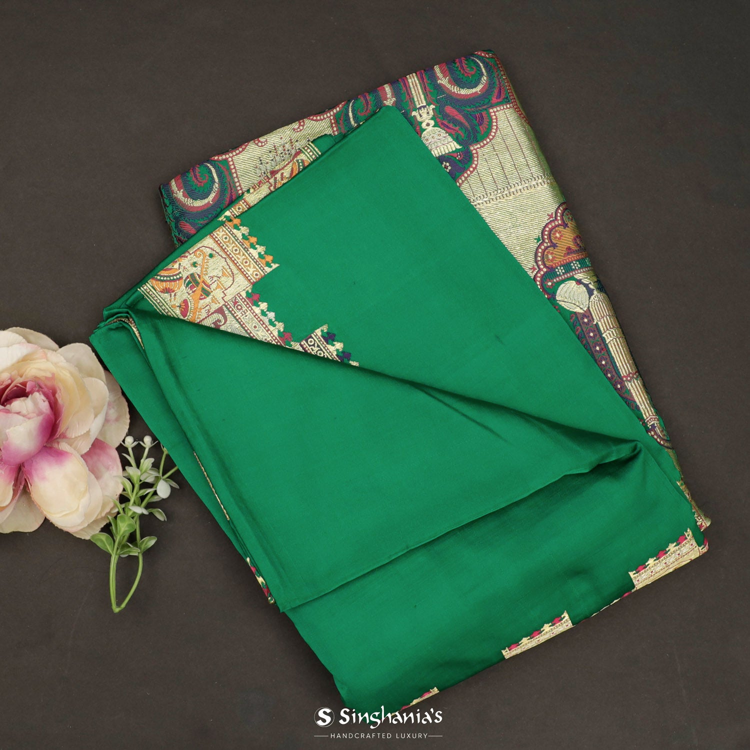 Shamrock Green Plain Silk Saree With Banarasi Weaving
