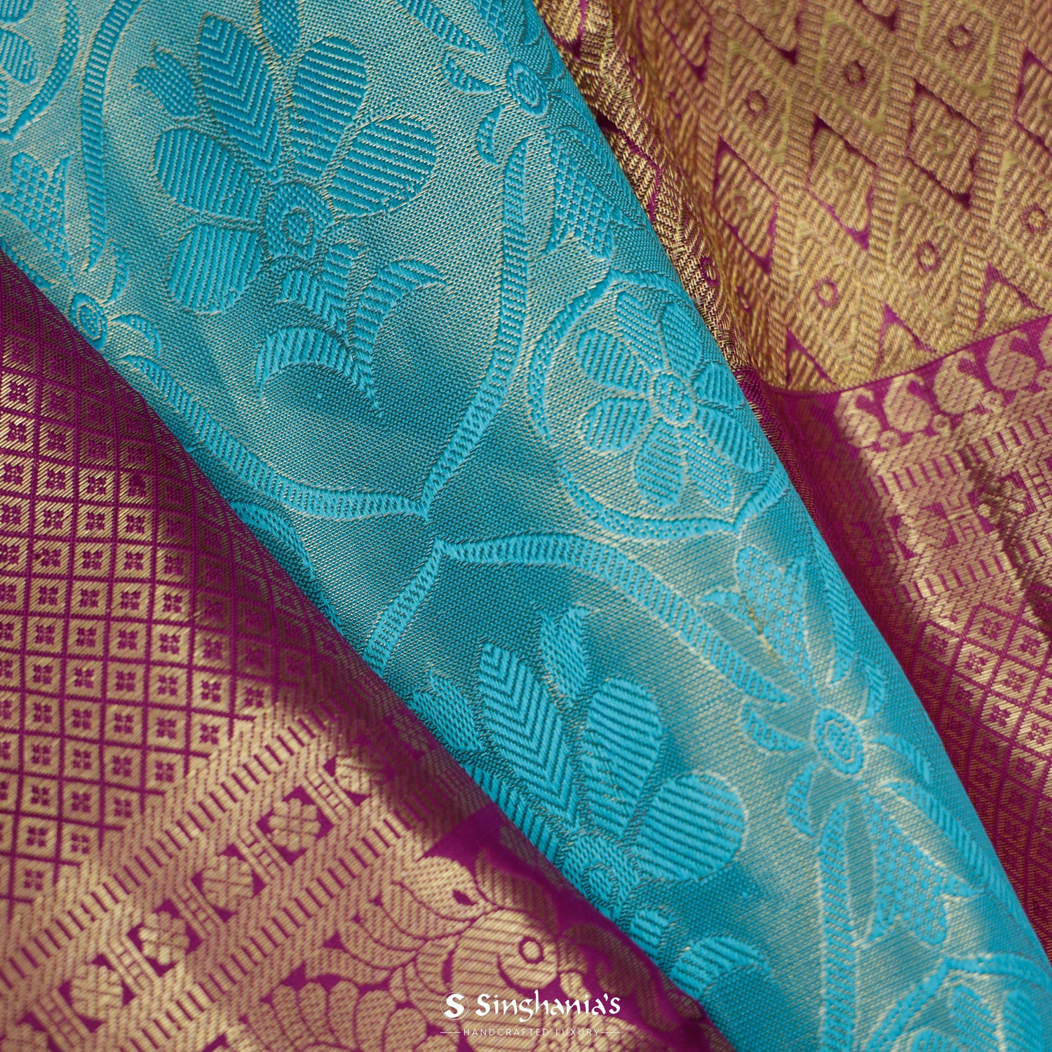 Ice Blue Kanjivaram Silk Saree With Floral Jaal Pattern