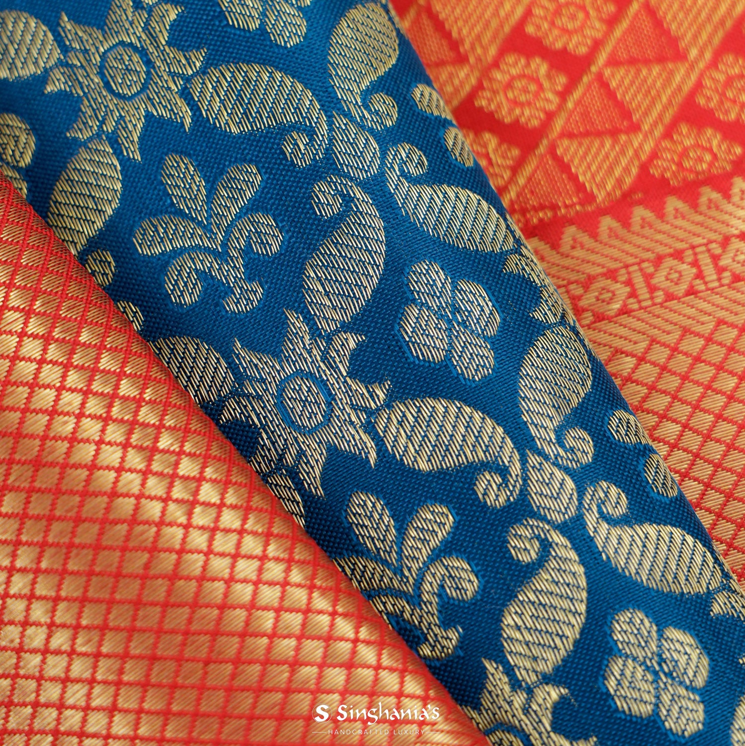 Spanish Blue Kanjivaram Silk Saree With Floral Jaal Pattern